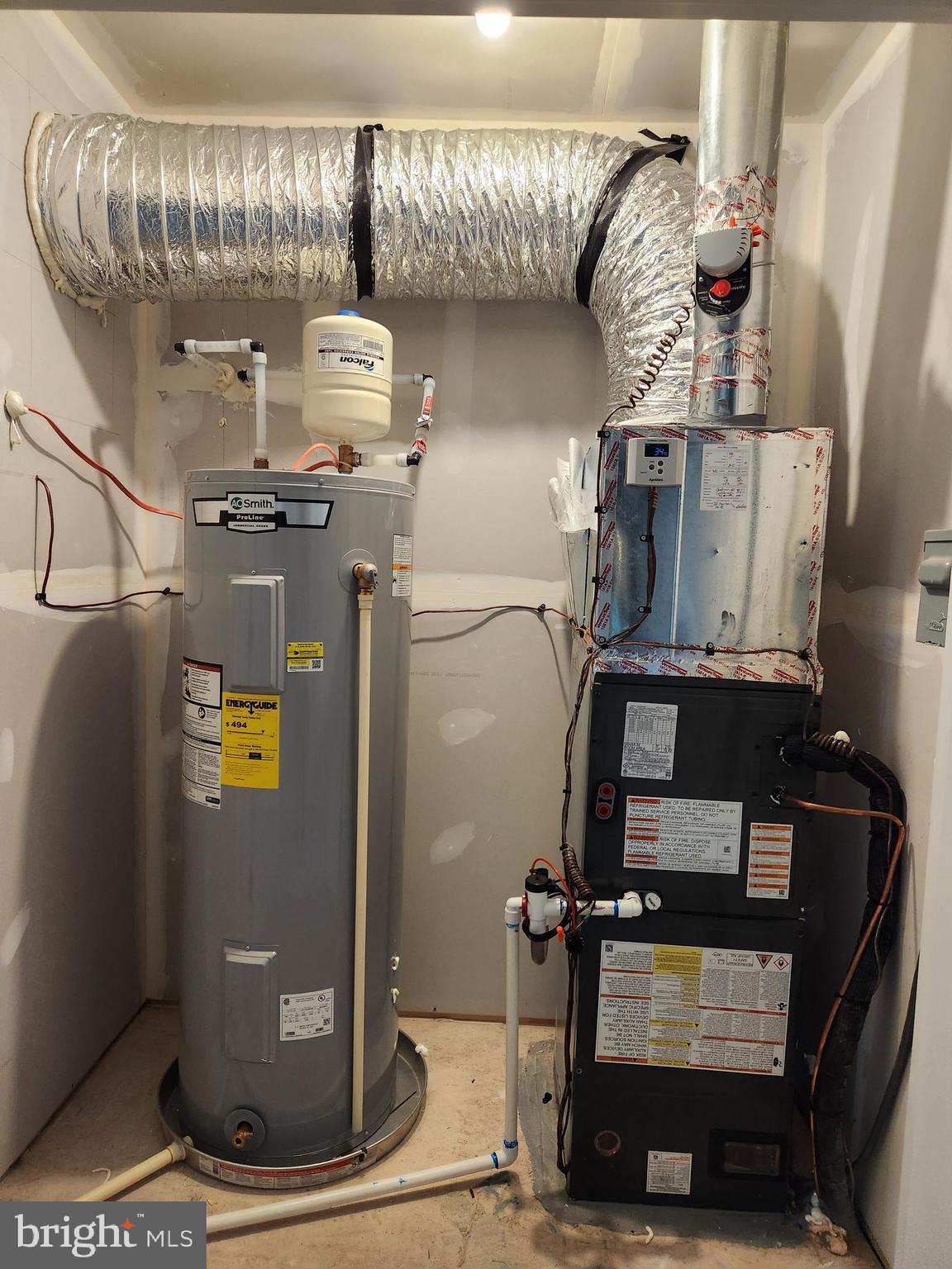 LURAY LANDING - Residential Lease