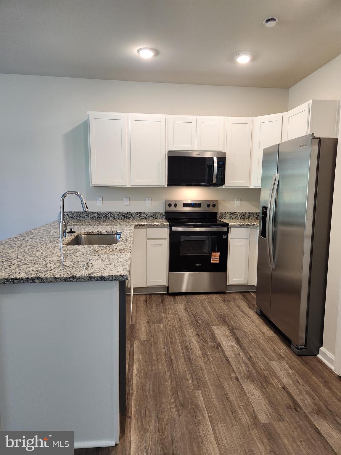 LURAY LANDING - Residential Lease