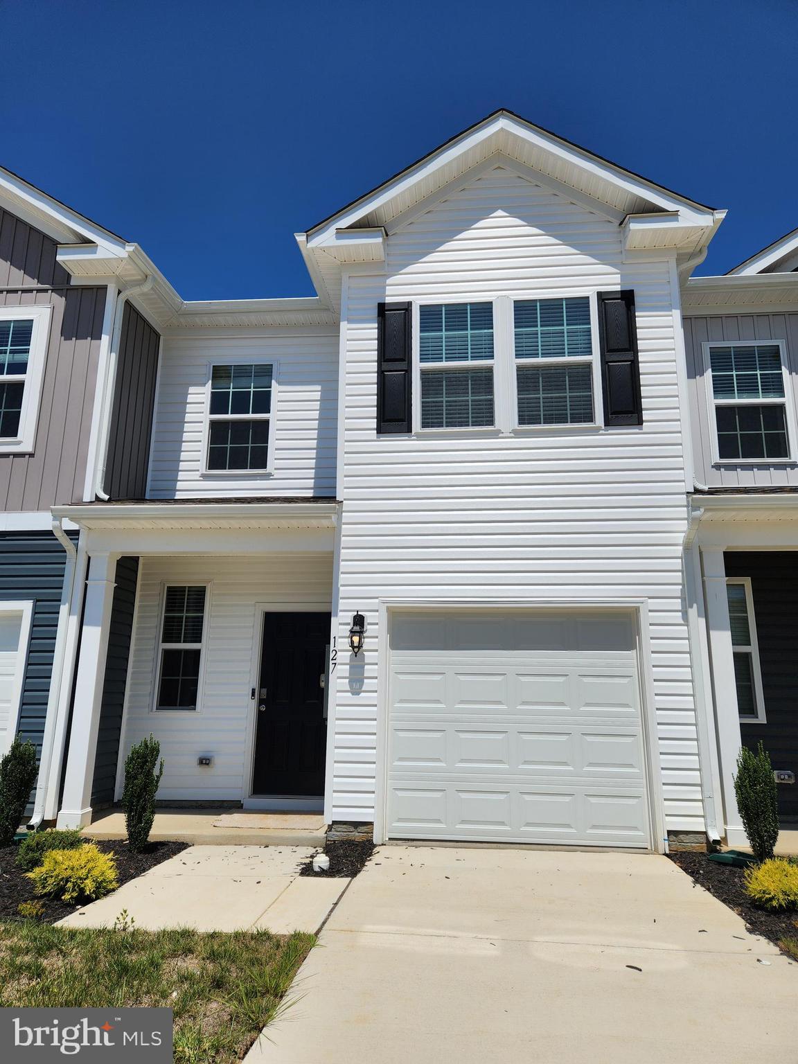 LURAY LANDING - Residential Lease