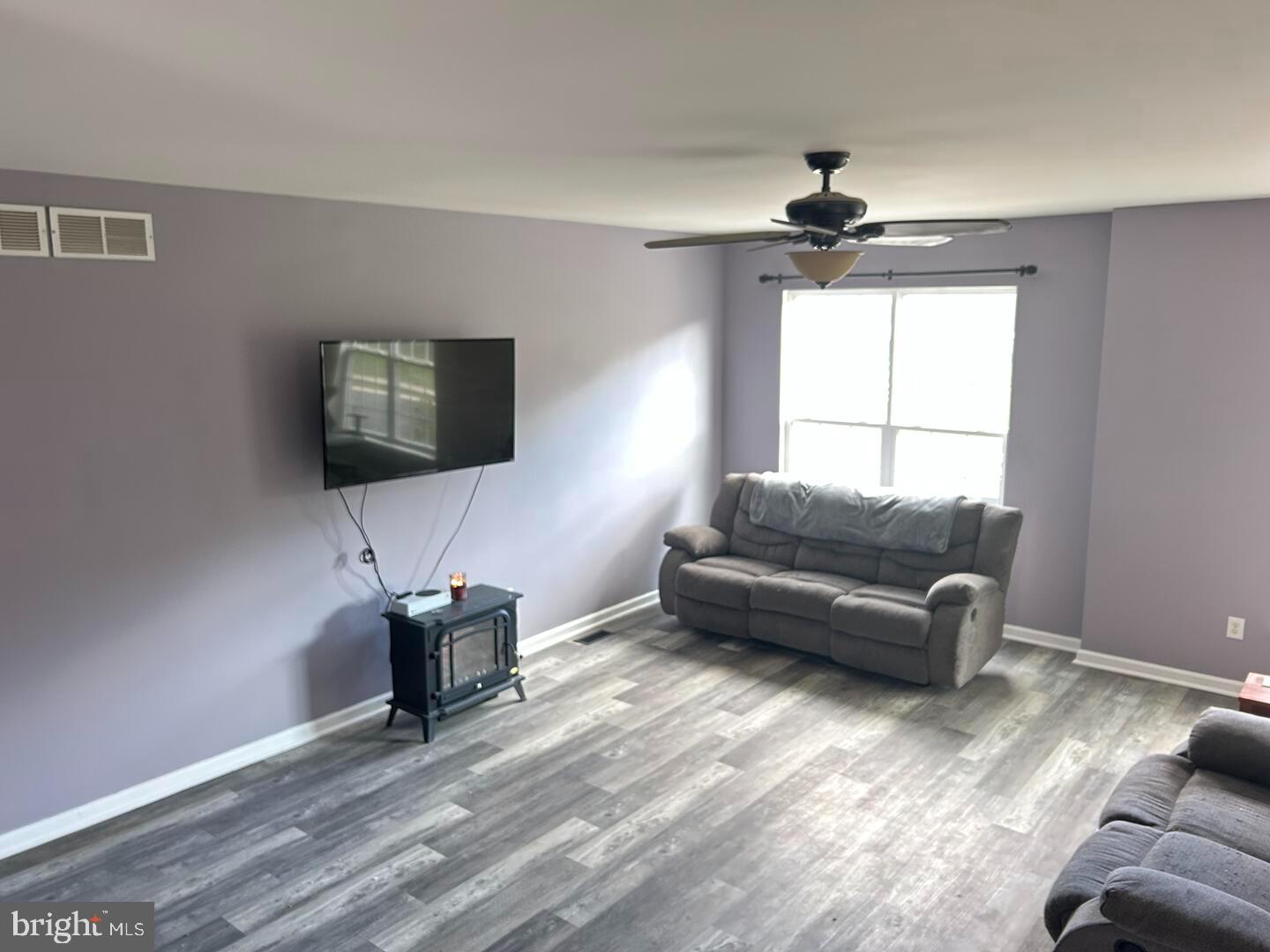 636 COURTLY ROAD