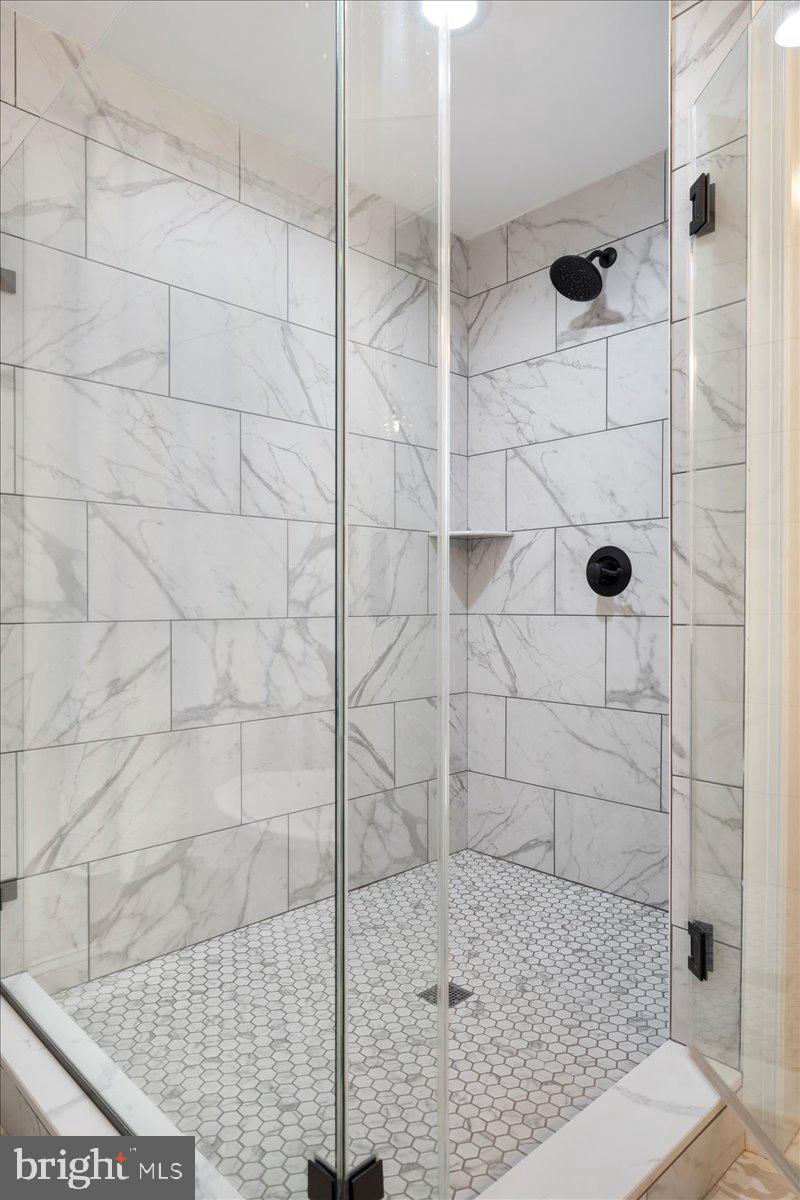 DOYLESTOWN HUNT - Residential