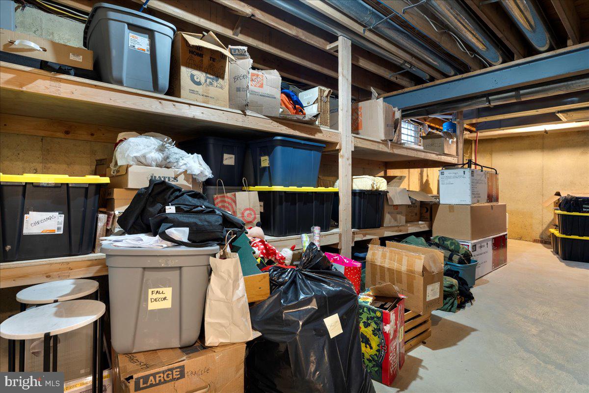 DOYLESTOWN HUNT - Residential