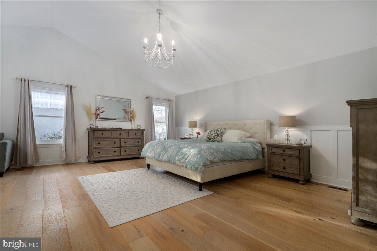 DOYLESTOWN HUNT - Residential