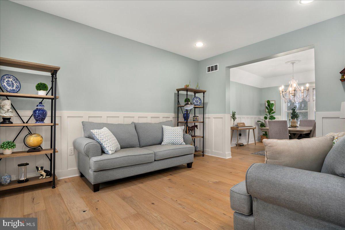 DOYLESTOWN HUNT - Residential