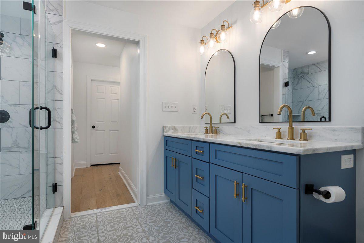 DOYLESTOWN HUNT - Residential