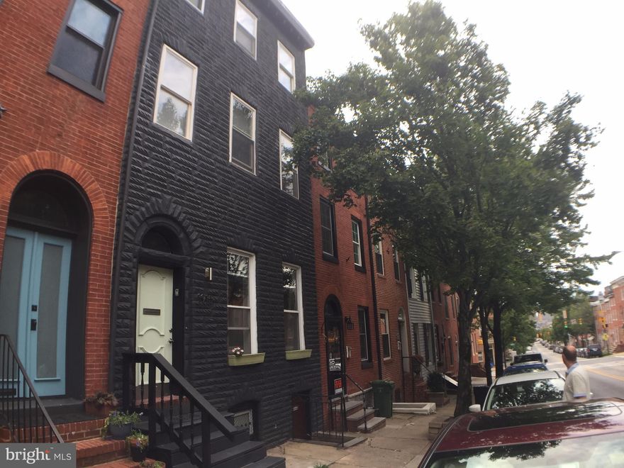 BEAUTIFUL 3 UNIT TURN KEY IN THE HEART OF BUTCHERS HILL.GARDEN & 1ST FL UNITS BOTH 1BD/1BA W/ WOOD FRS, EXPOSED BRICK,UPDATED KIT & BAs, SS APPS, BUTCHER BLOCK COUNTERS. 2ND FL 3RD UNIT W/ 3 BDRMS, .5 BAs, FRESH PAINT, WOOD FLRS CROWN MOLDING. GRANITE COUNTERS,UPDATED BAs & EXPOSED BRICK.& 2 NEW REAR DECKS. CLOSE TO HOPKINS, PP, CANTON, FELLS & DOWNTOWN! GREAT INVESTMENT OPPORTUNITY!