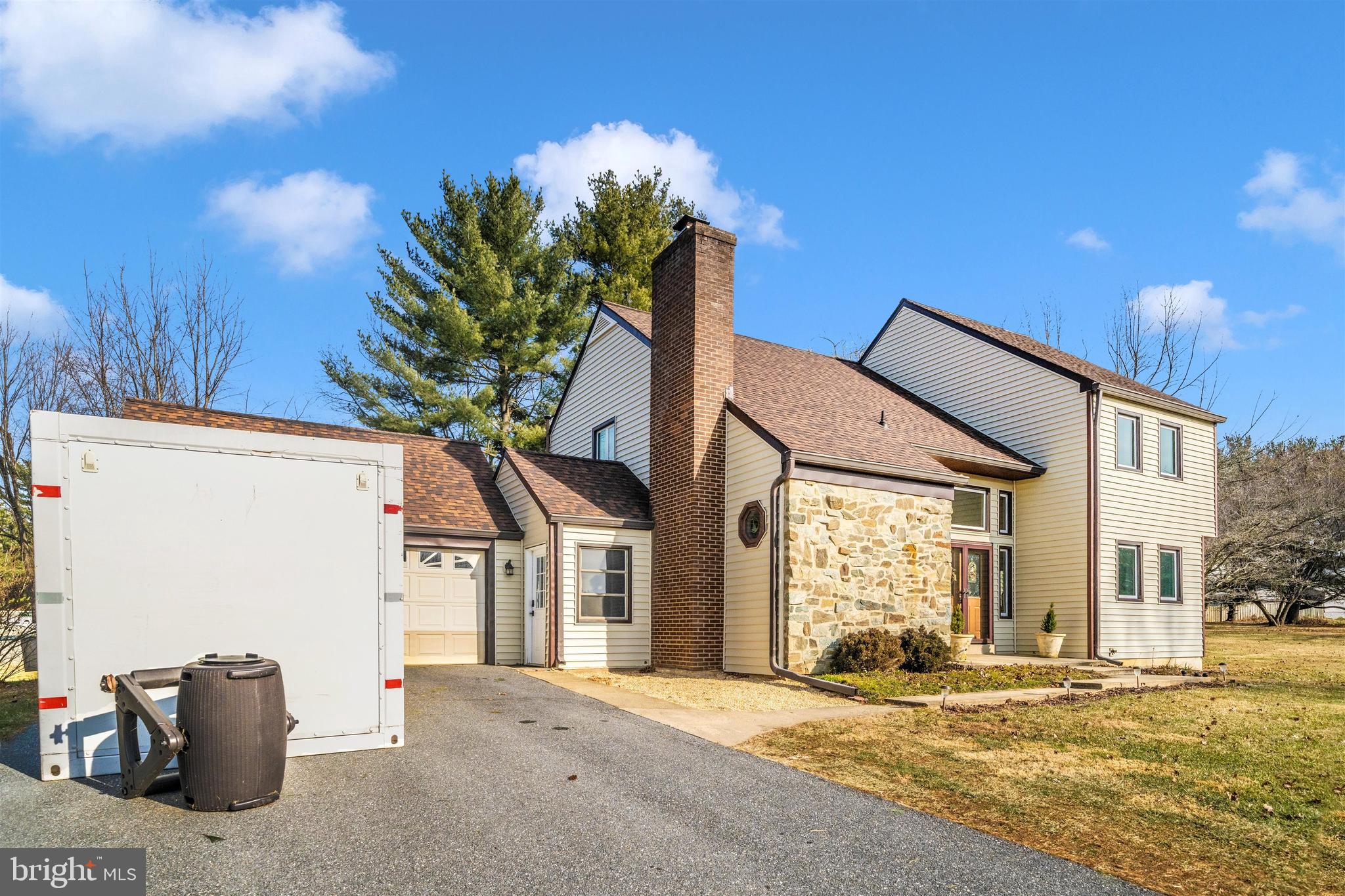 LOCH HAVEN - Residential