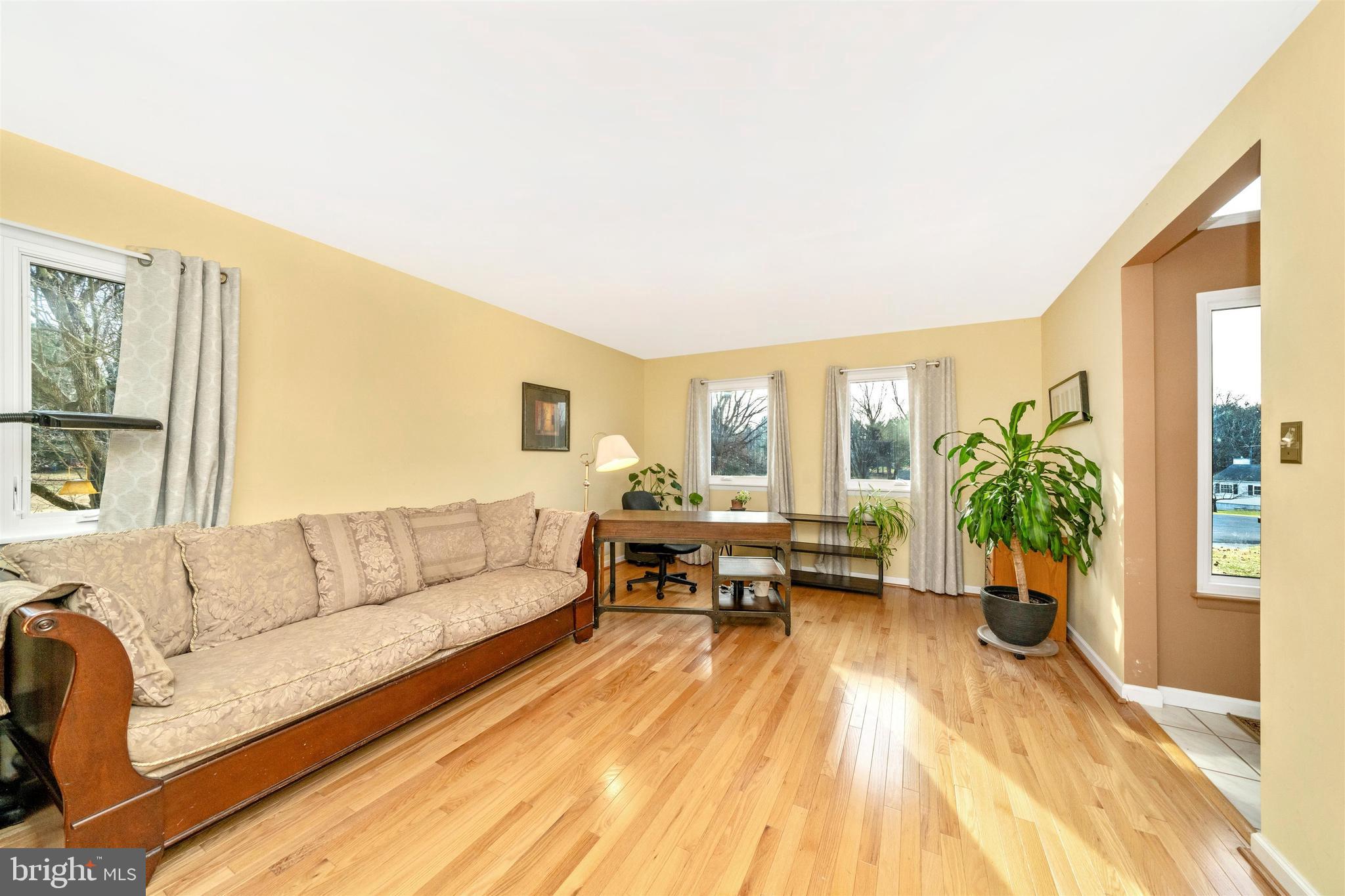 LOCH HAVEN - Residential