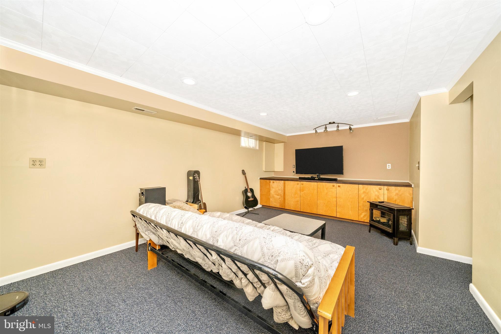 LOCH HAVEN - Residential