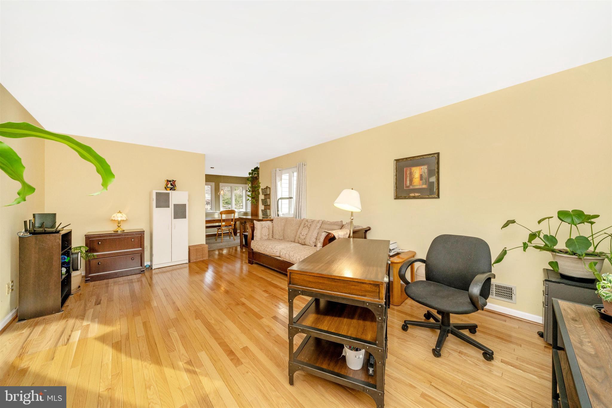 LOCH HAVEN - Residential