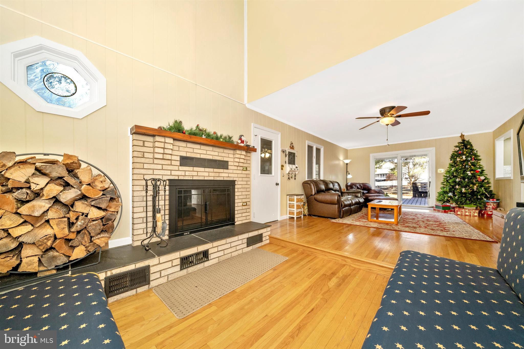 LOCH HAVEN - Residential