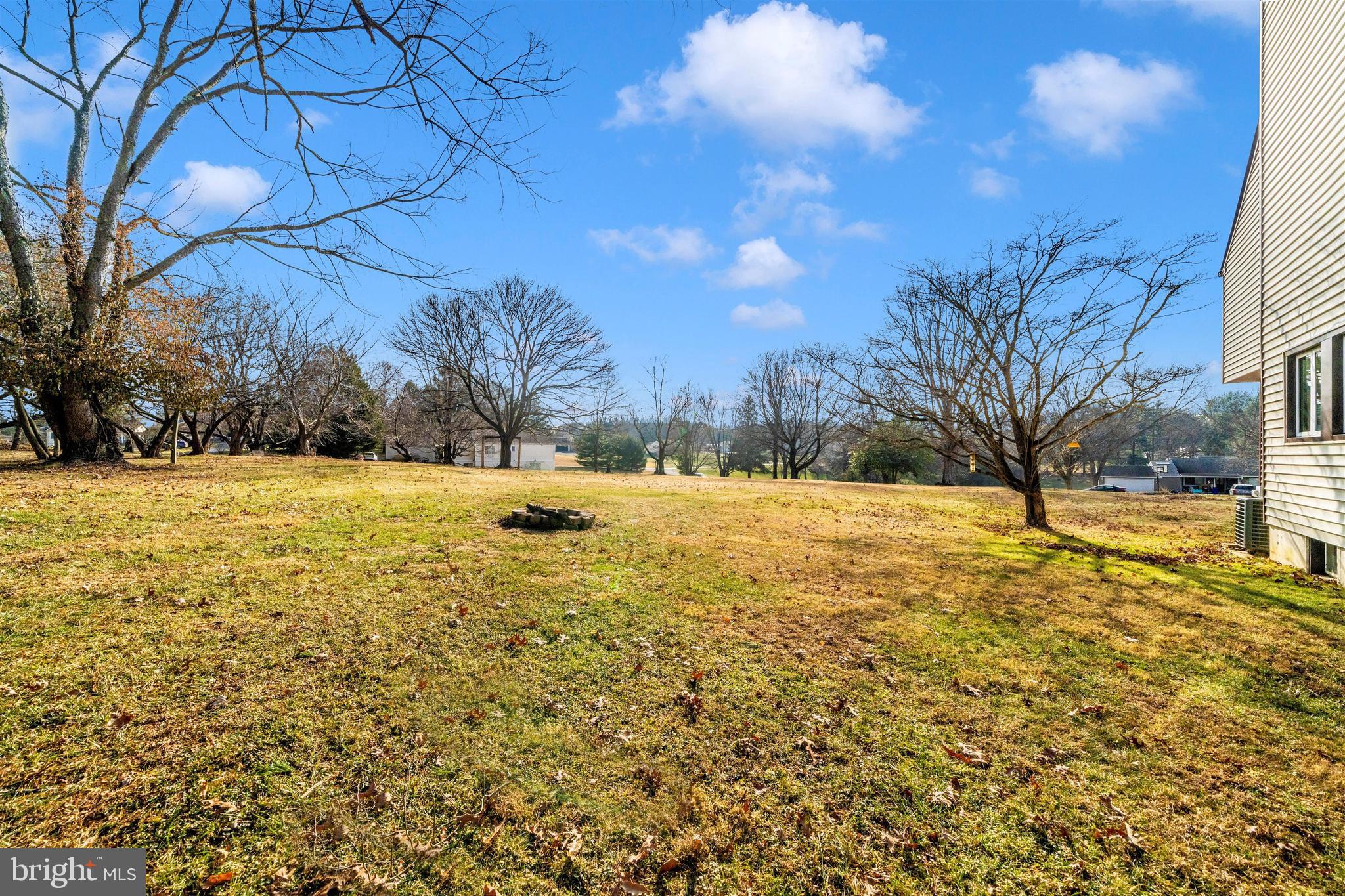 LOCH HAVEN - Residential