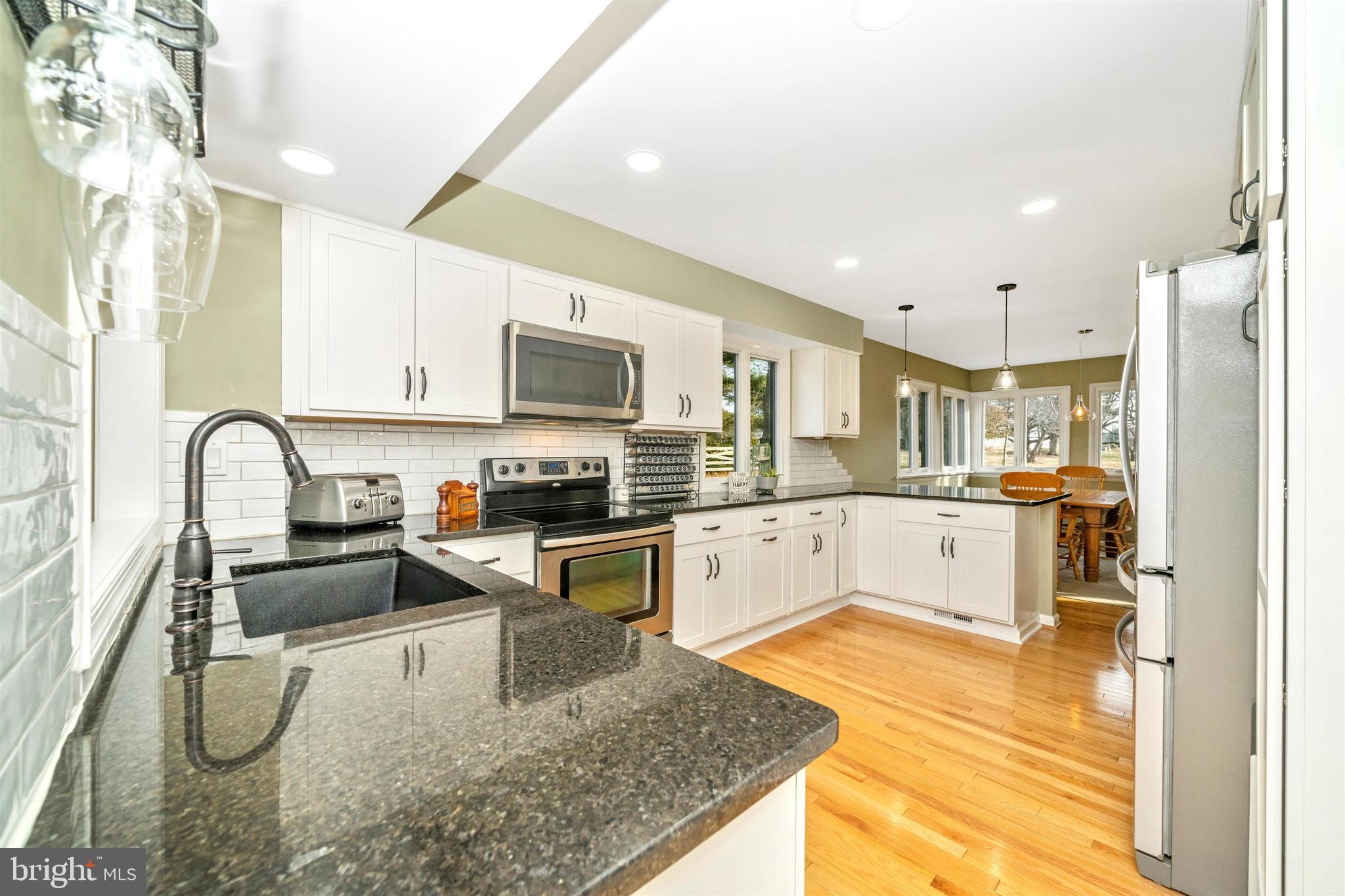 LOCH HAVEN - Residential