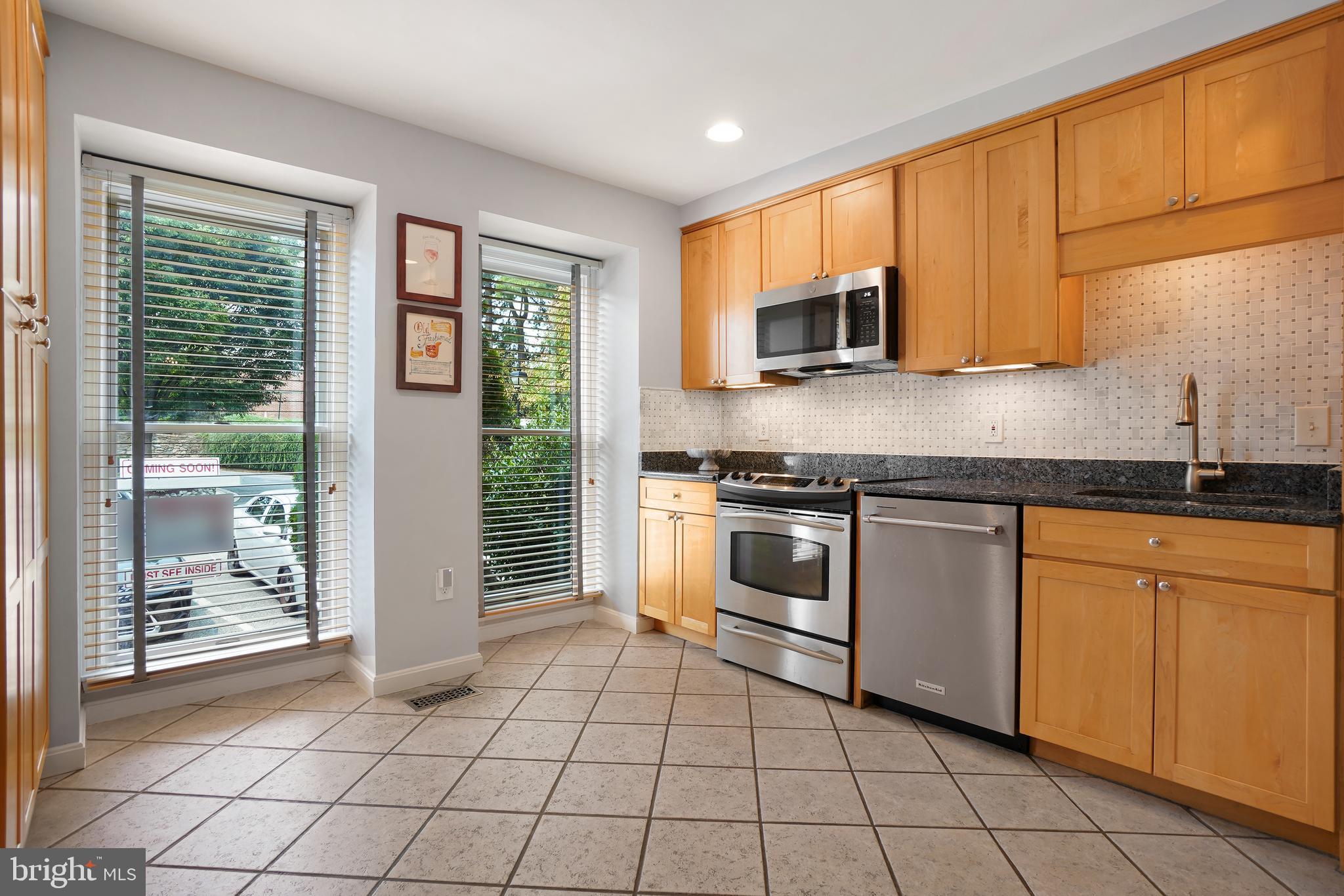 STONEYBROOK - Residential