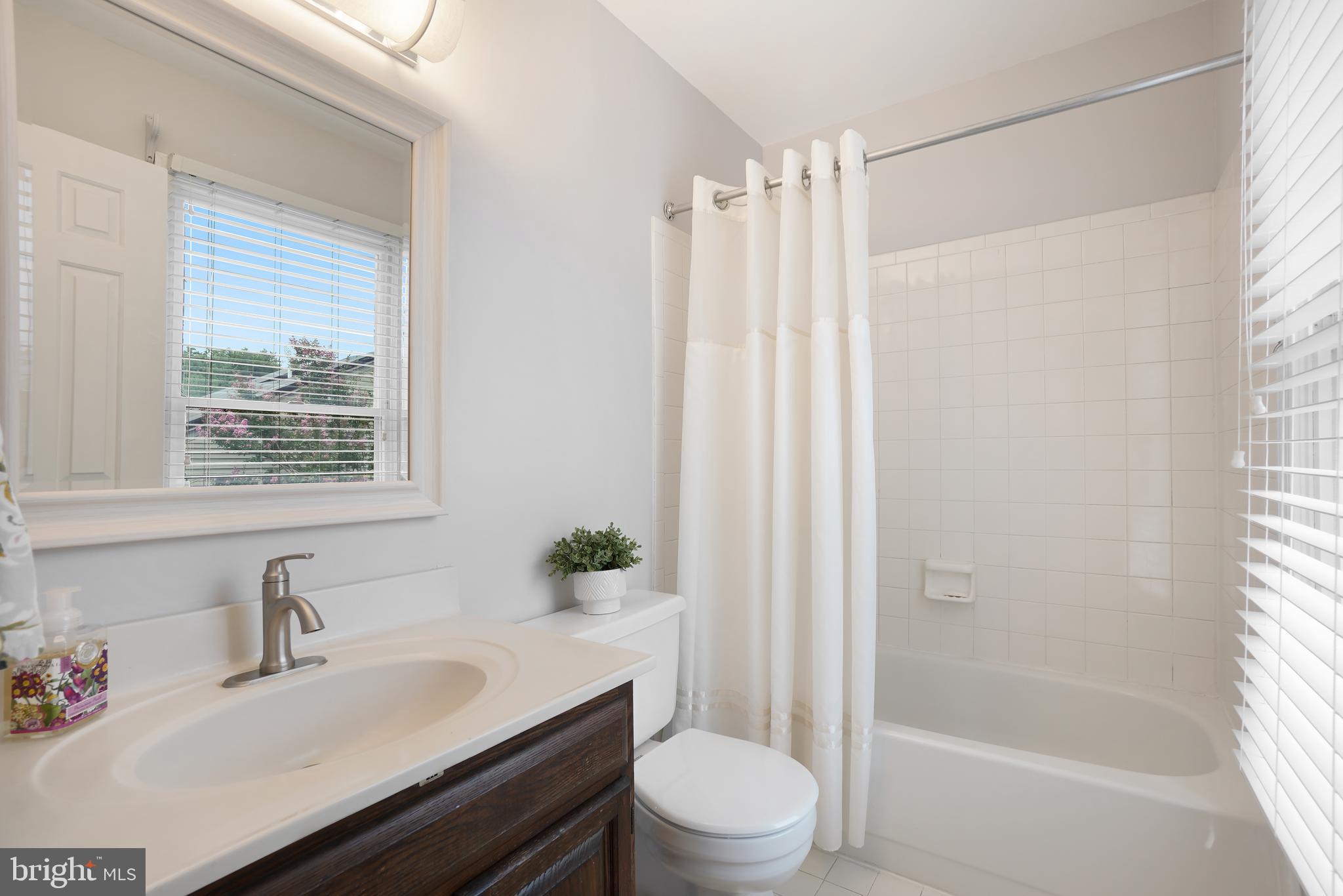 STONEYBROOK - Residential