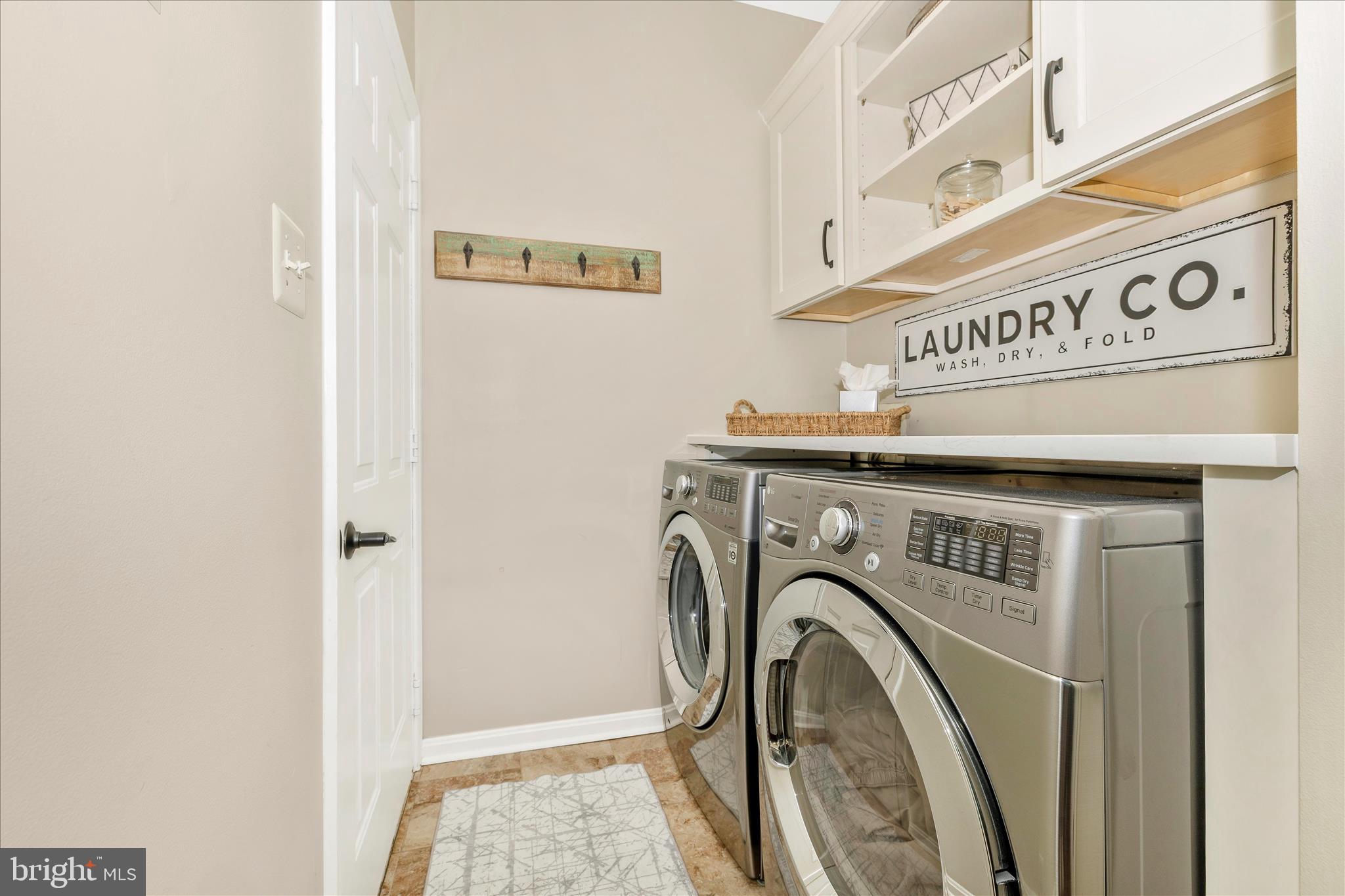 TWIN RIDGE - Residential