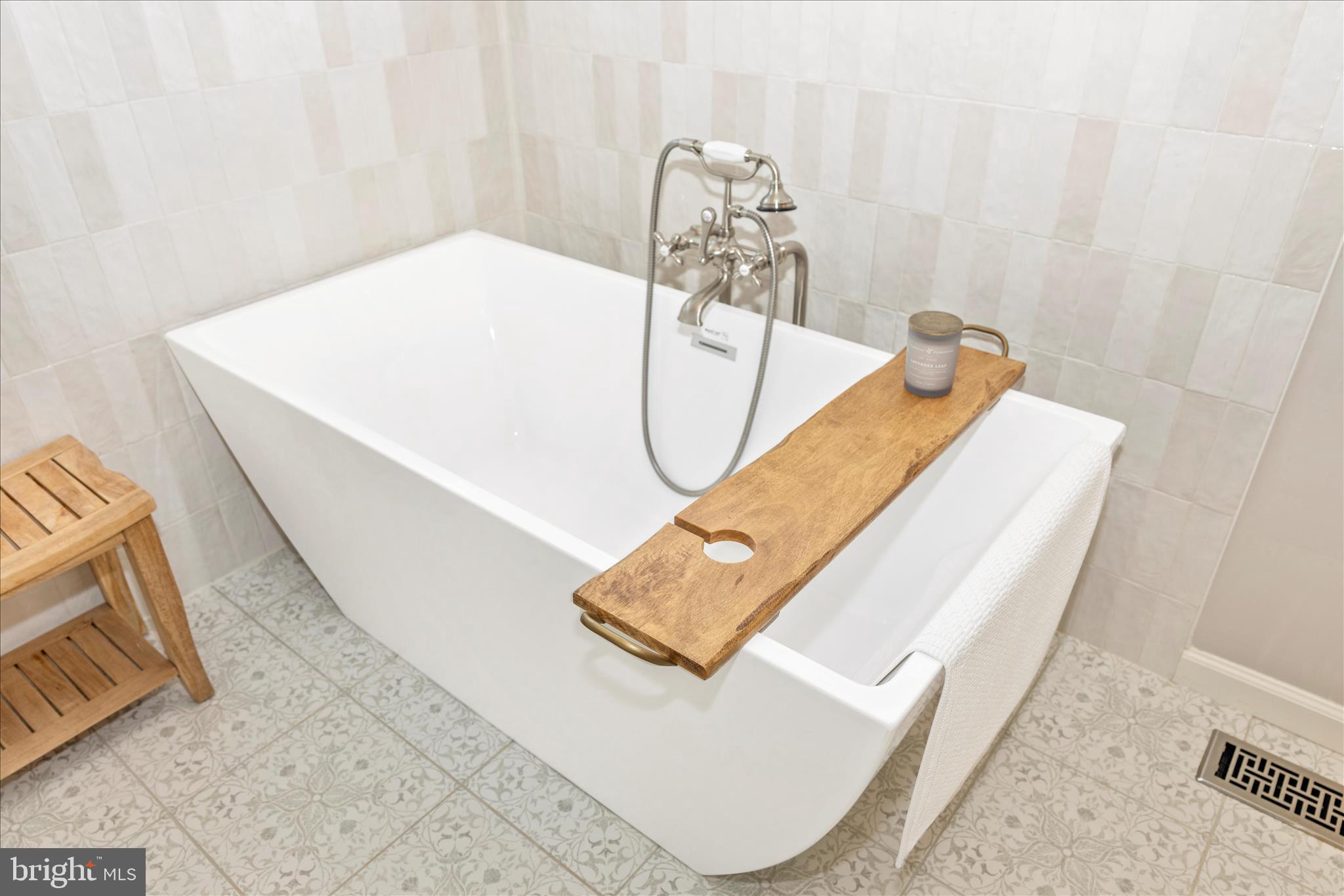 TWIN RIDGE - Residential