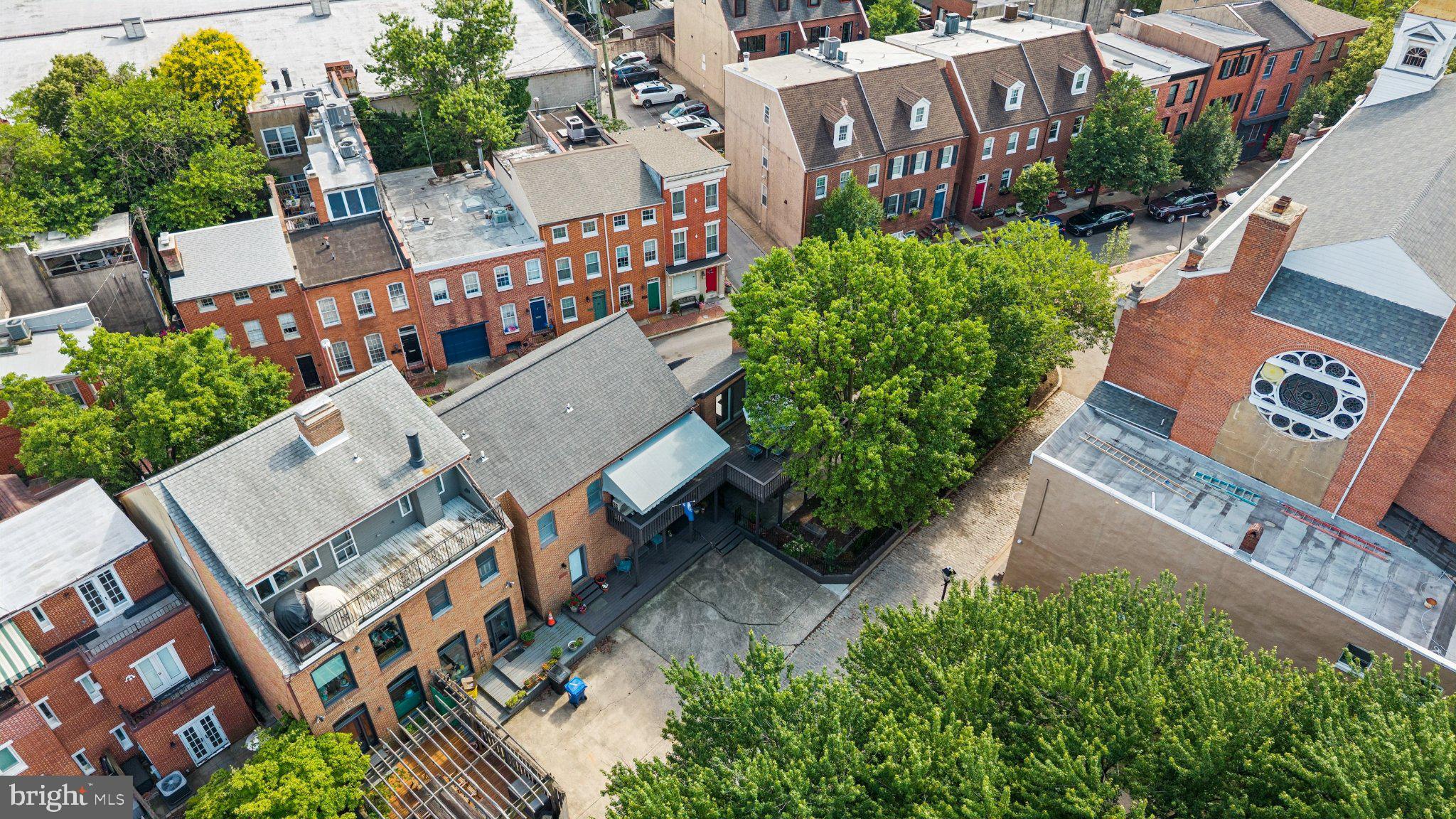 124 W MONTGOMERY STREET
