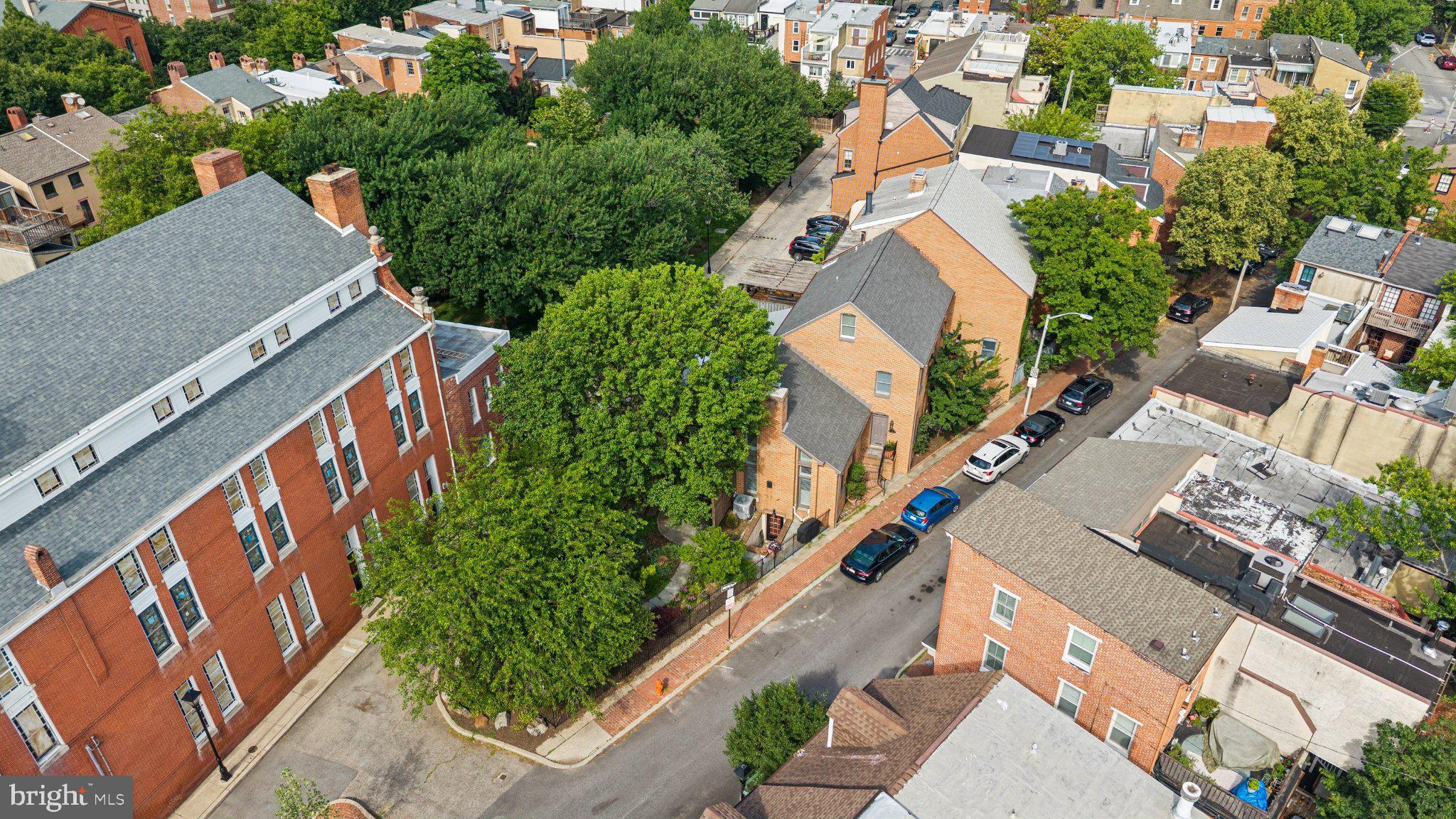 124 W MONTGOMERY STREET