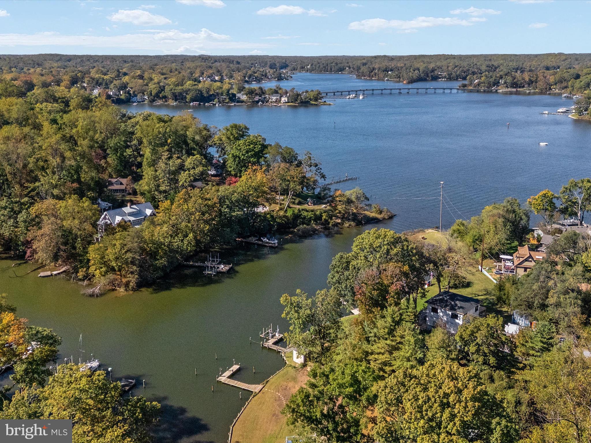 EDGEWATER BEACH - Residential
