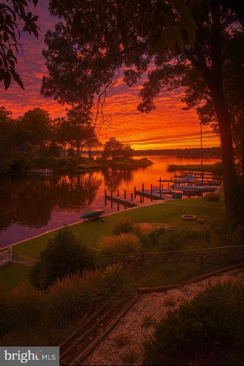 111 VIRGINIA AVENUE EDGEWATER MD 21037