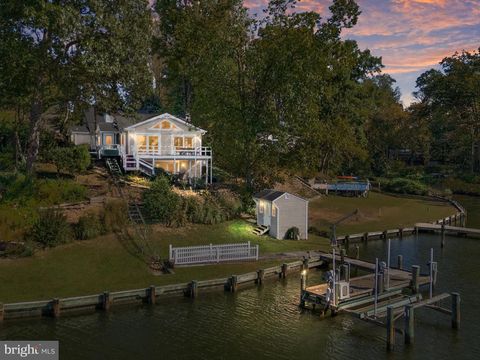 Homes For Sale - 111 Virginia Avenue<br/> EDGEWATER, MD 21037