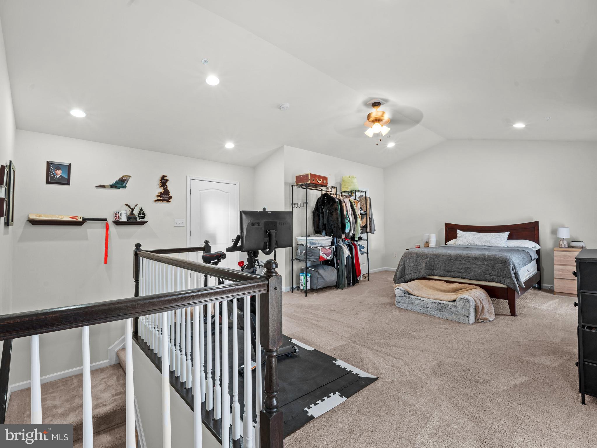 TANYARD SPRINGS - Residential