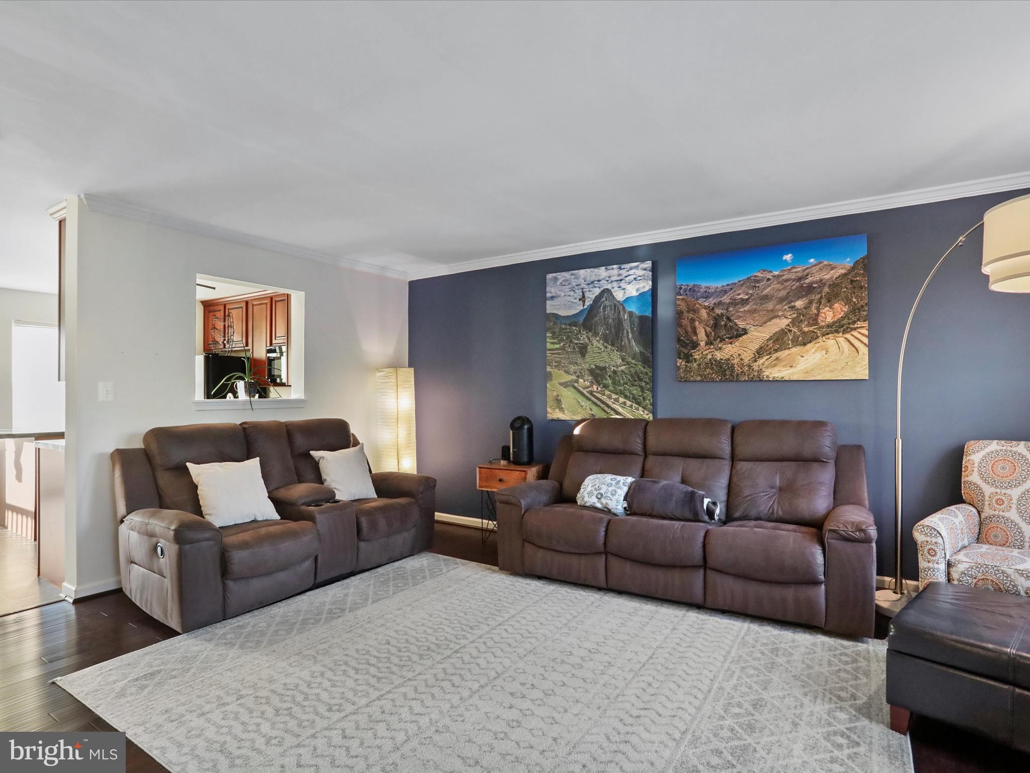 LAKELAND PLACE - Residential