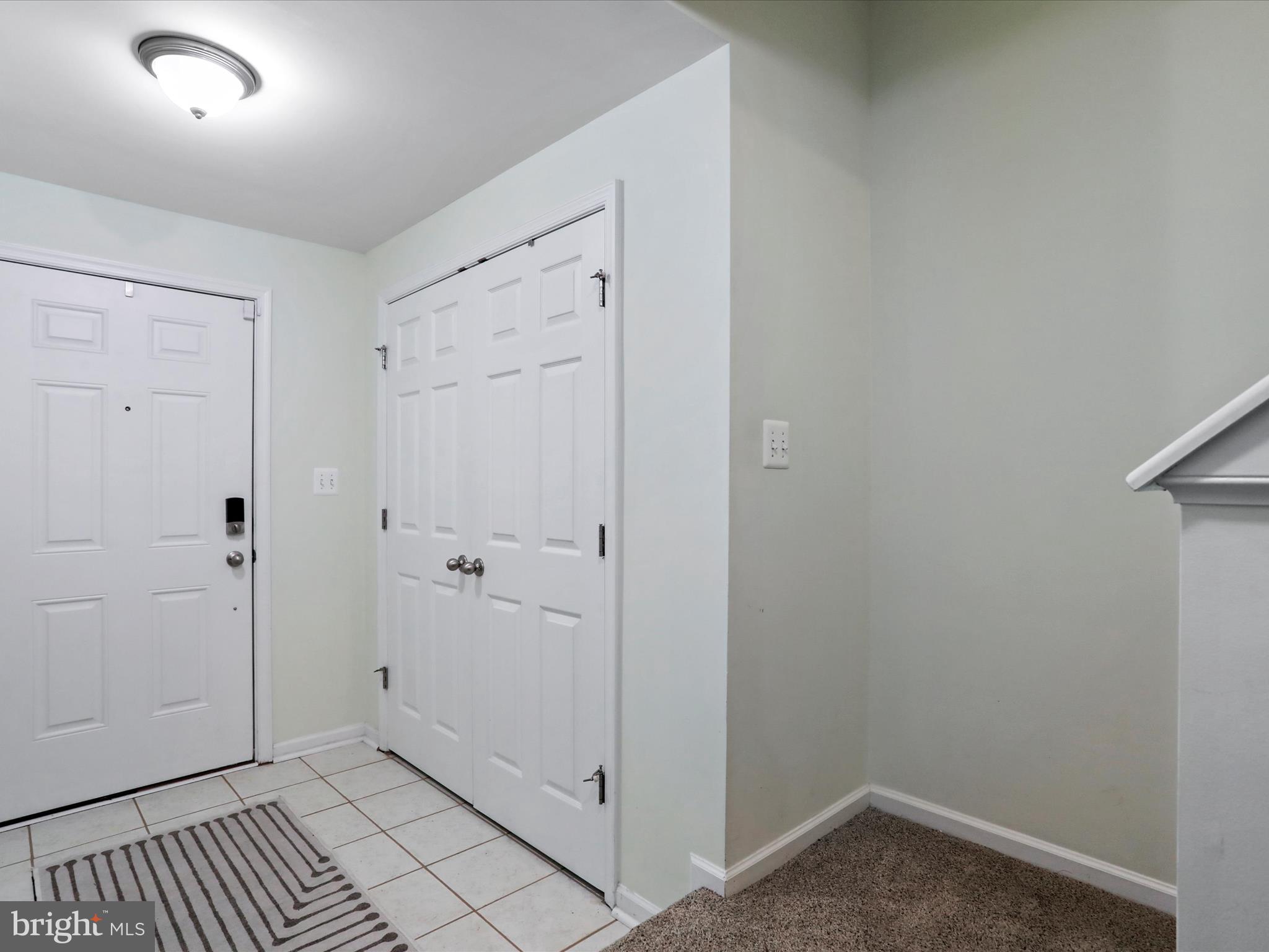 LAKELAND PLACE - Residential