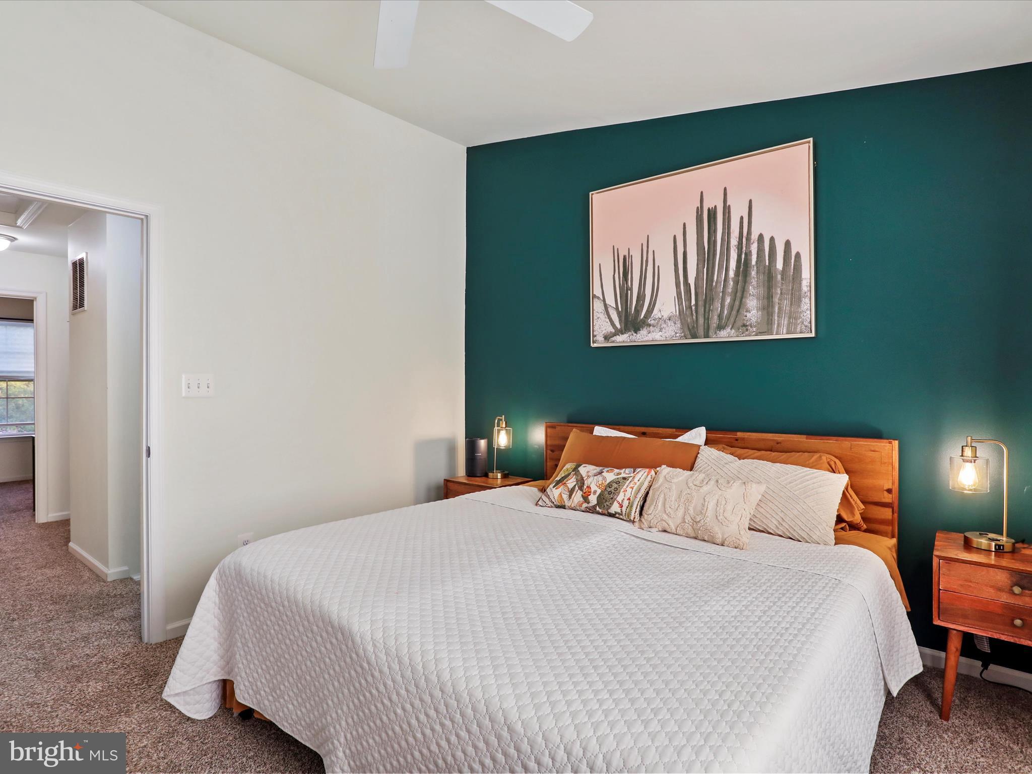 LAKELAND PLACE - Residential