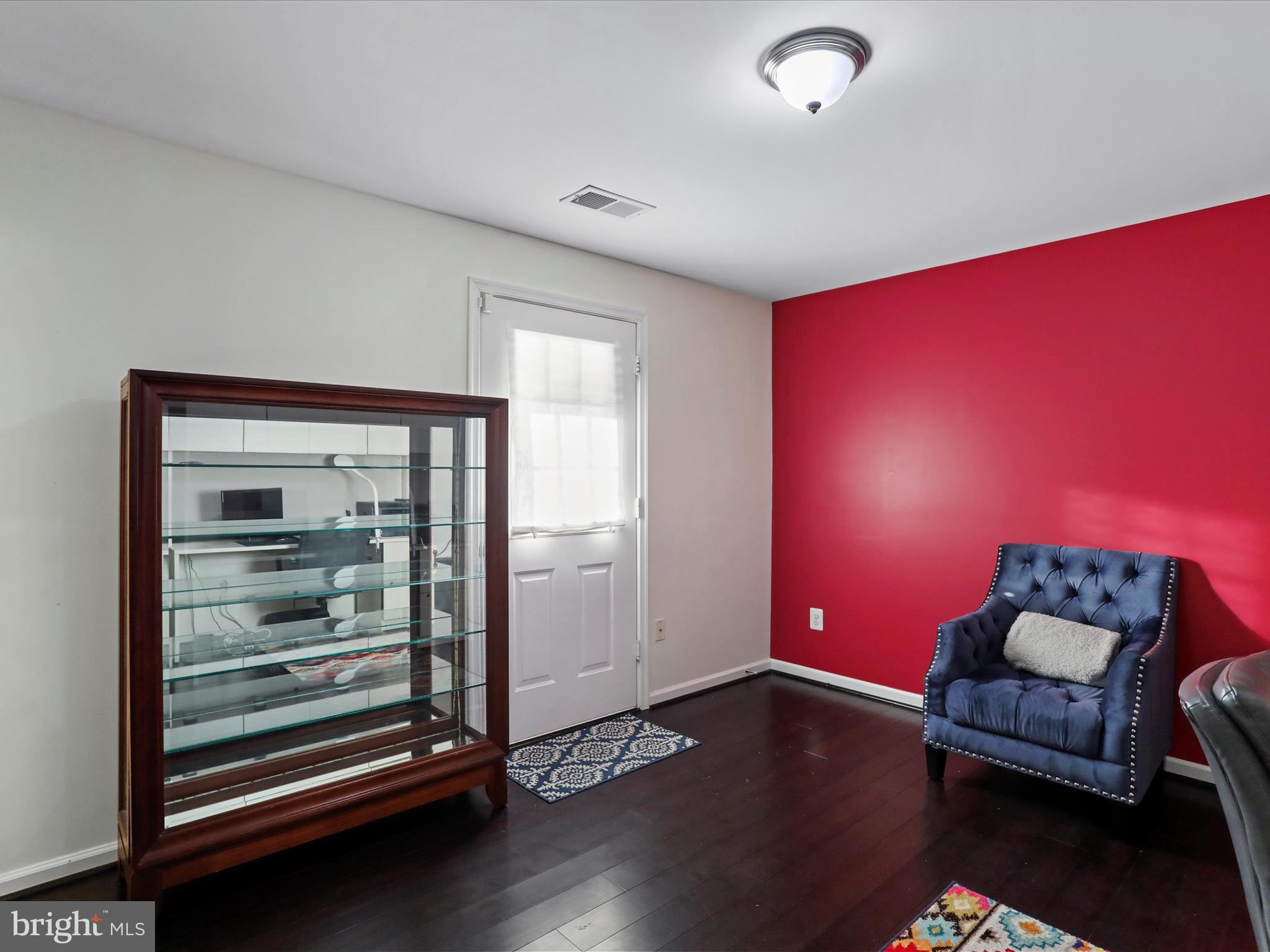 LAKELAND PLACE - Residential