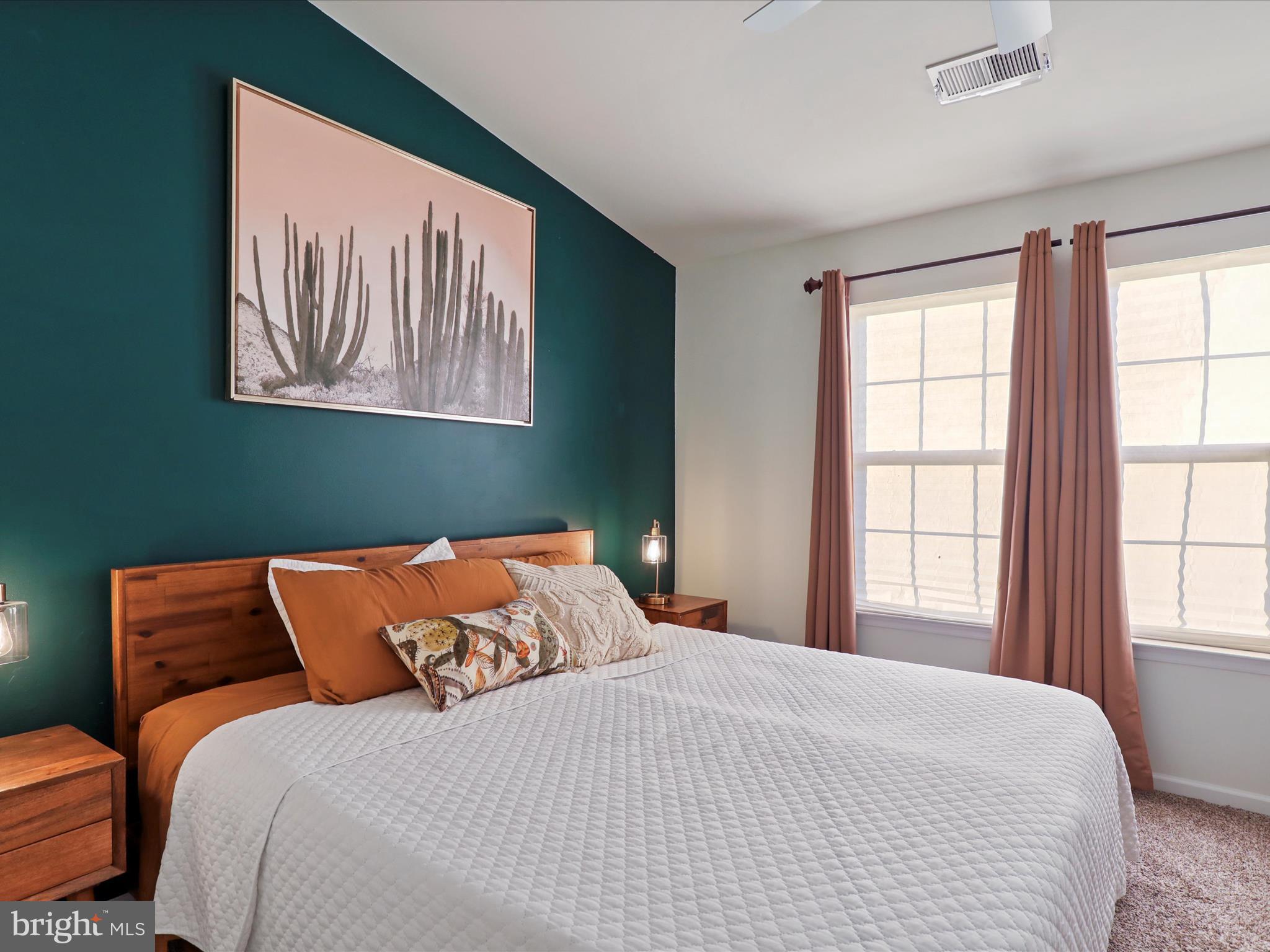 LAKELAND PLACE - Residential