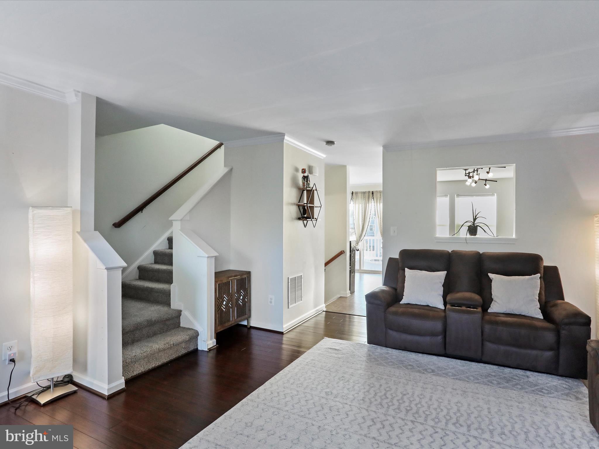 LAKELAND PLACE - Residential