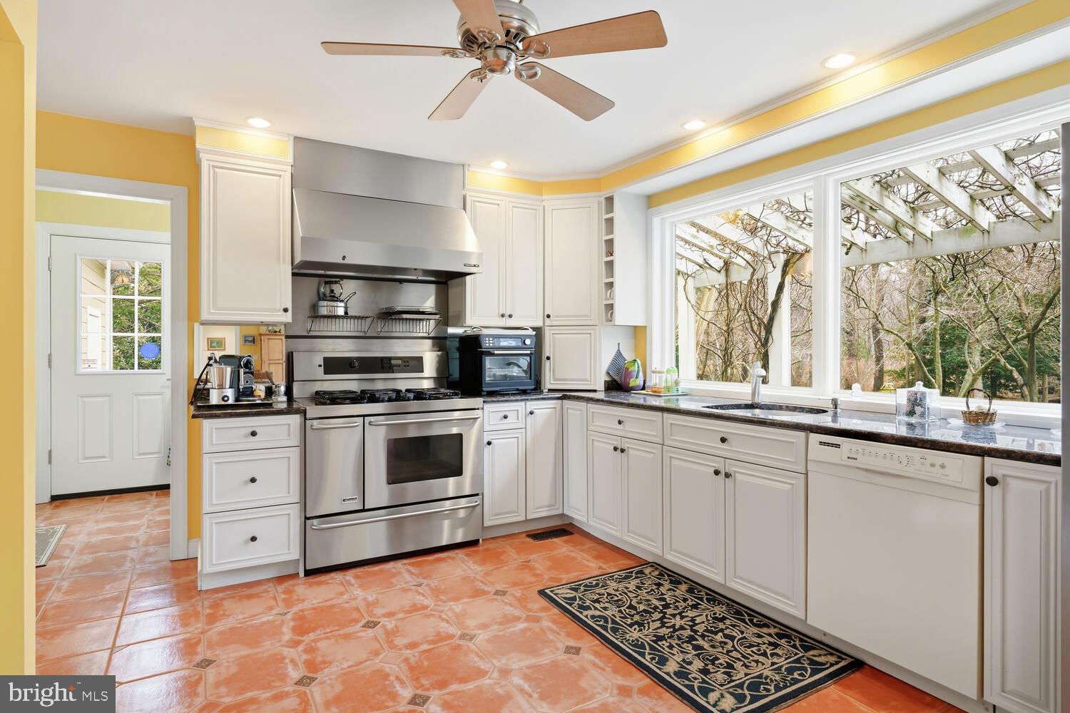 PROSPECT BAY - Residential