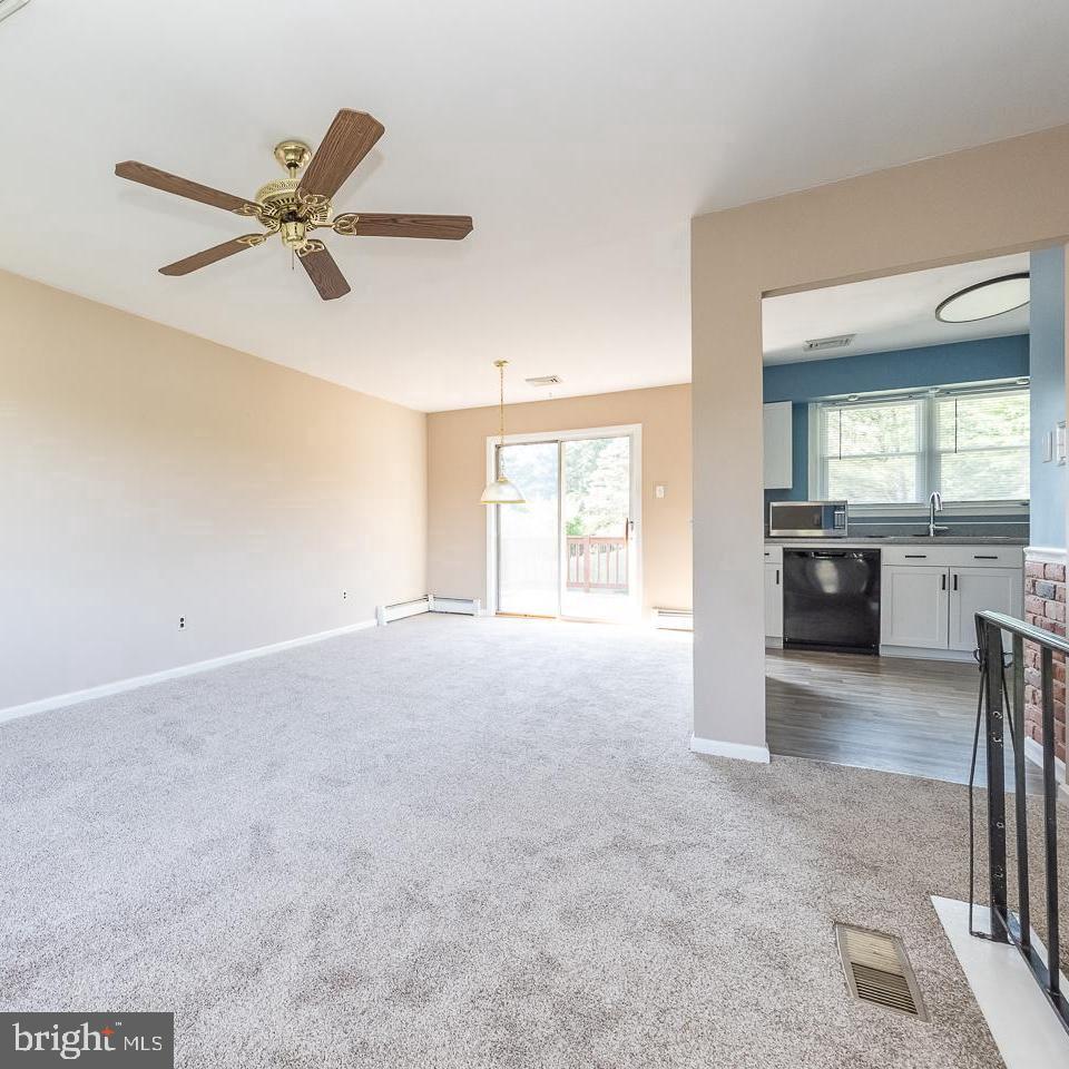 ROMAN VILLAGE - Residential