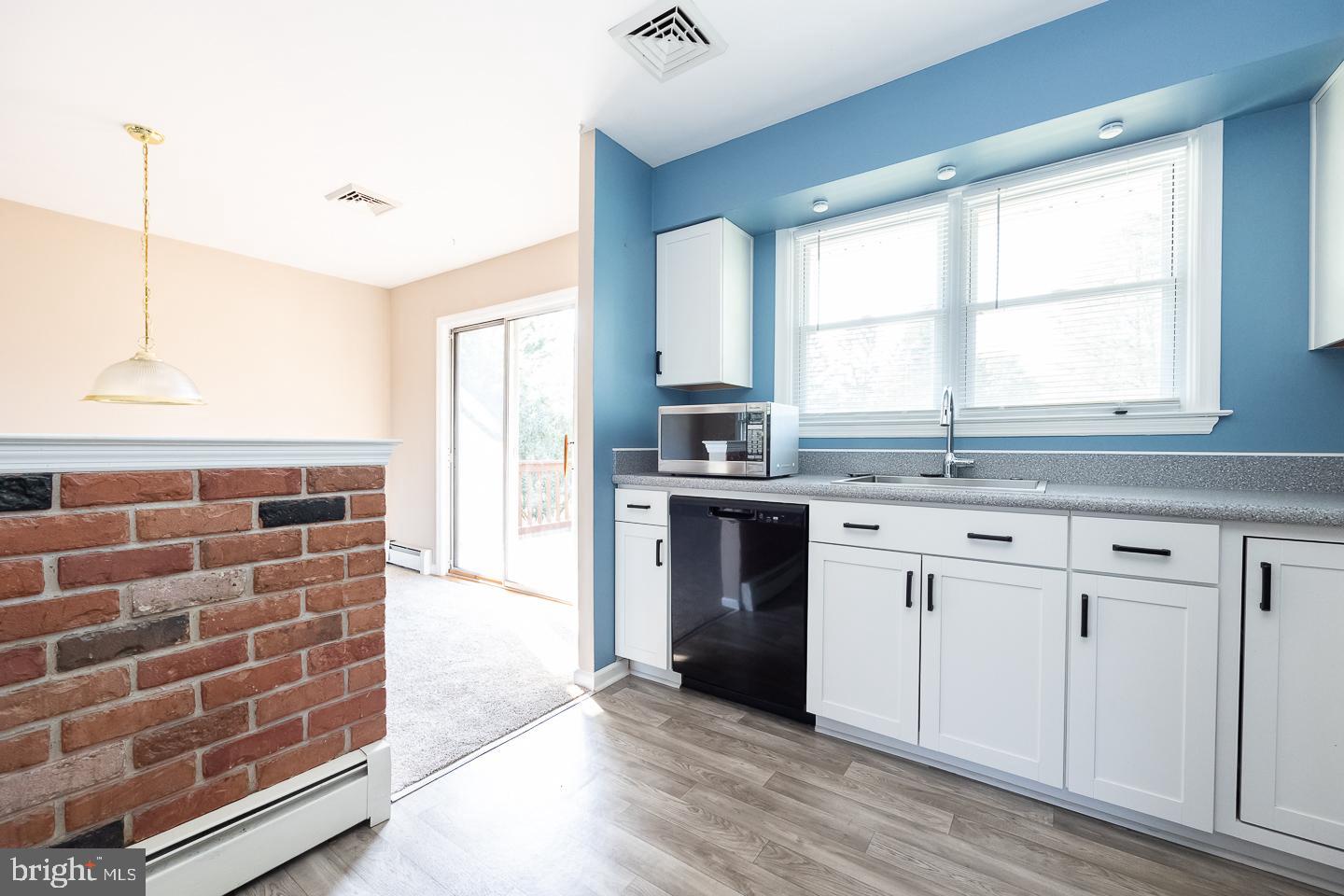 ROMAN VILLAGE - Residential