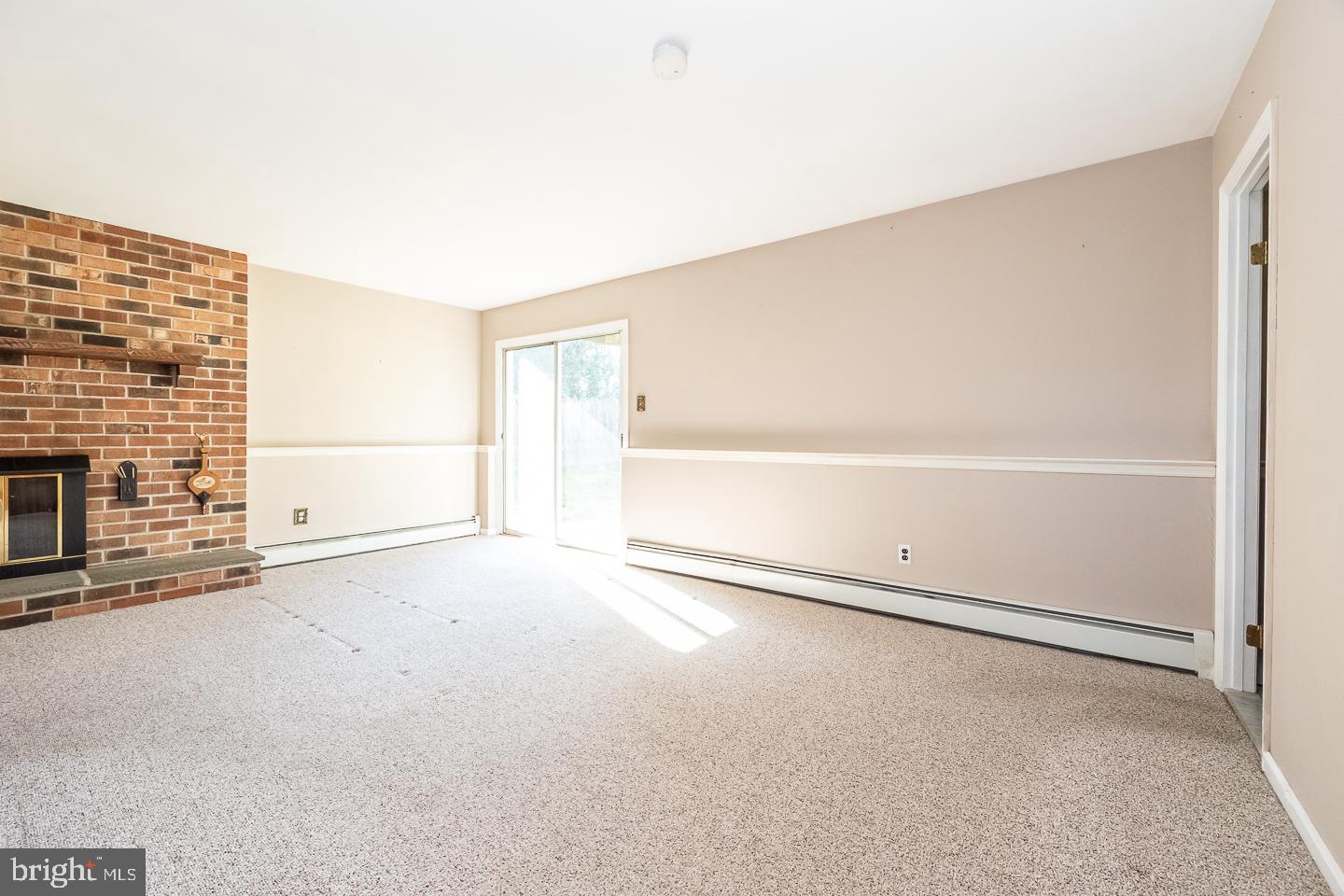 ROMAN VILLAGE - Residential