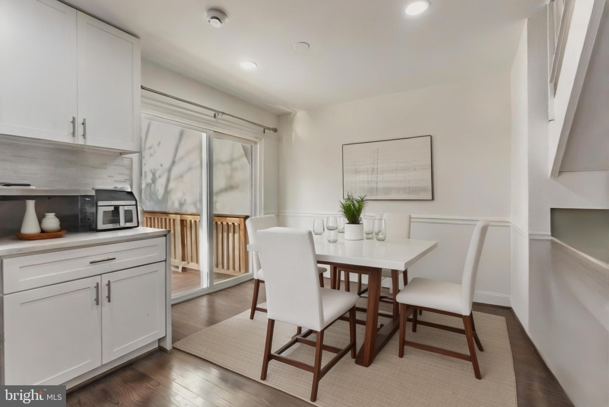 SOUTHGATE SQUARE CLUSTER - Residential