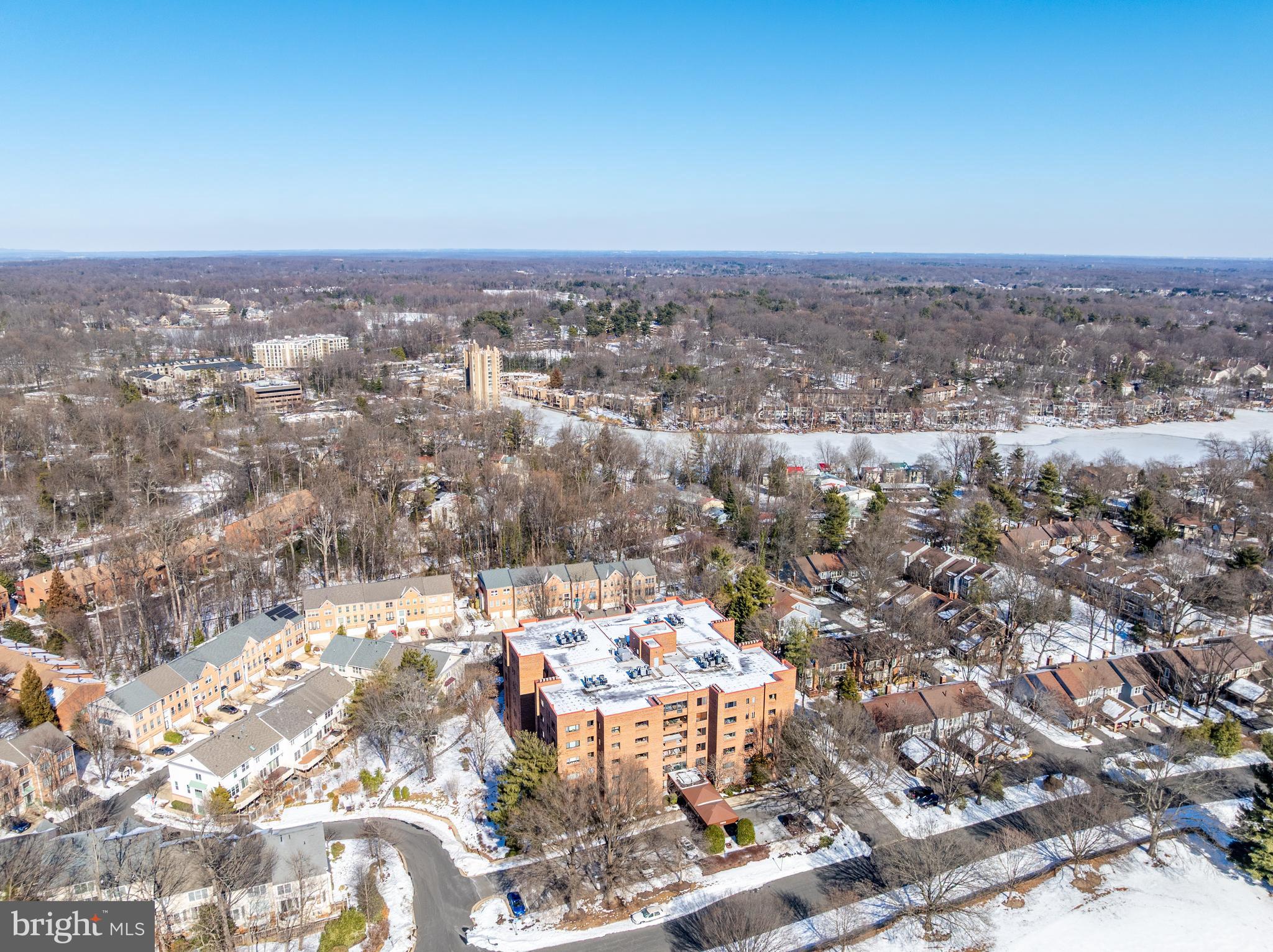 WATERFORD SQUARE - Residential