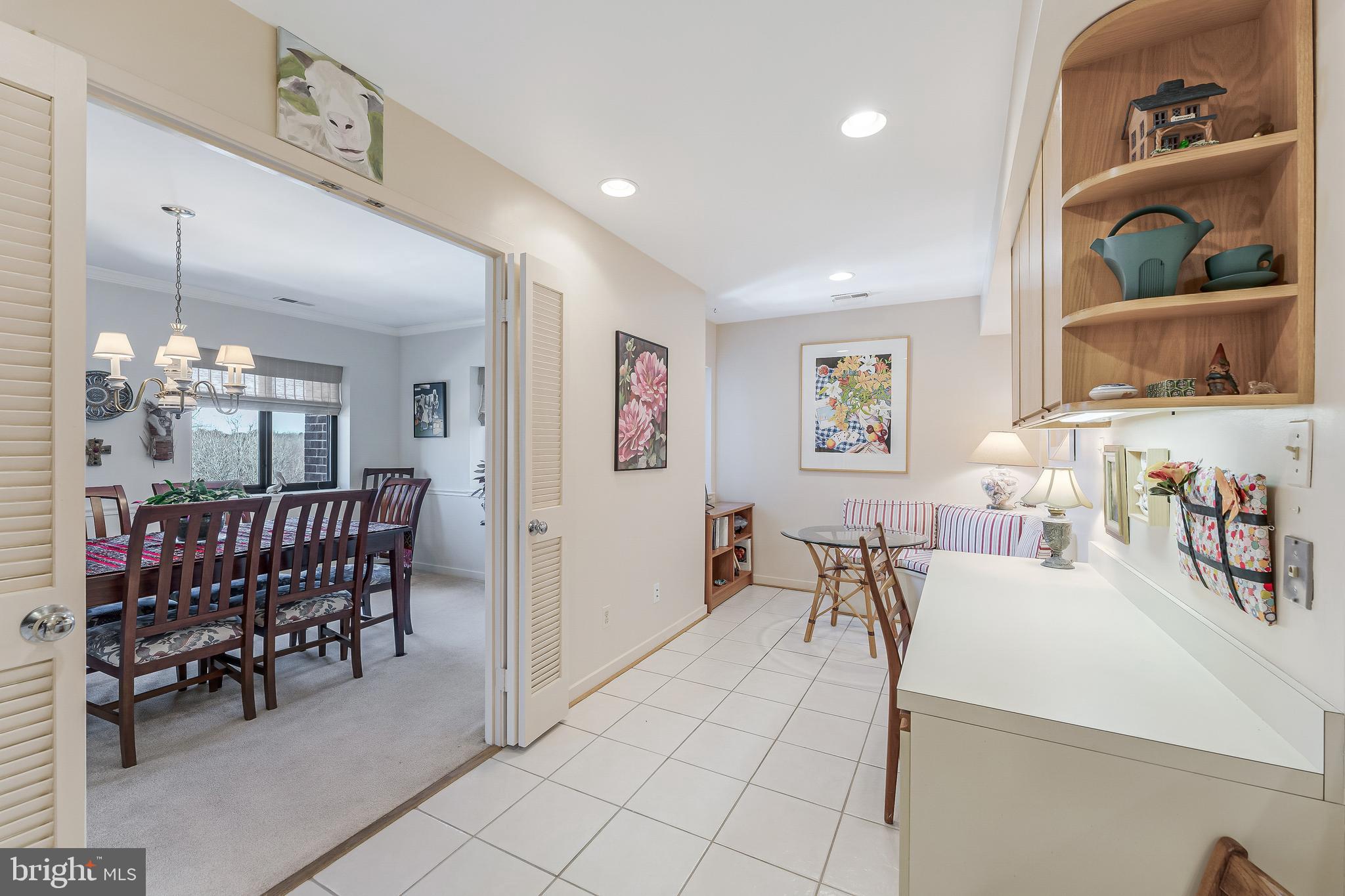 WATERFORD SQUARE - Residential