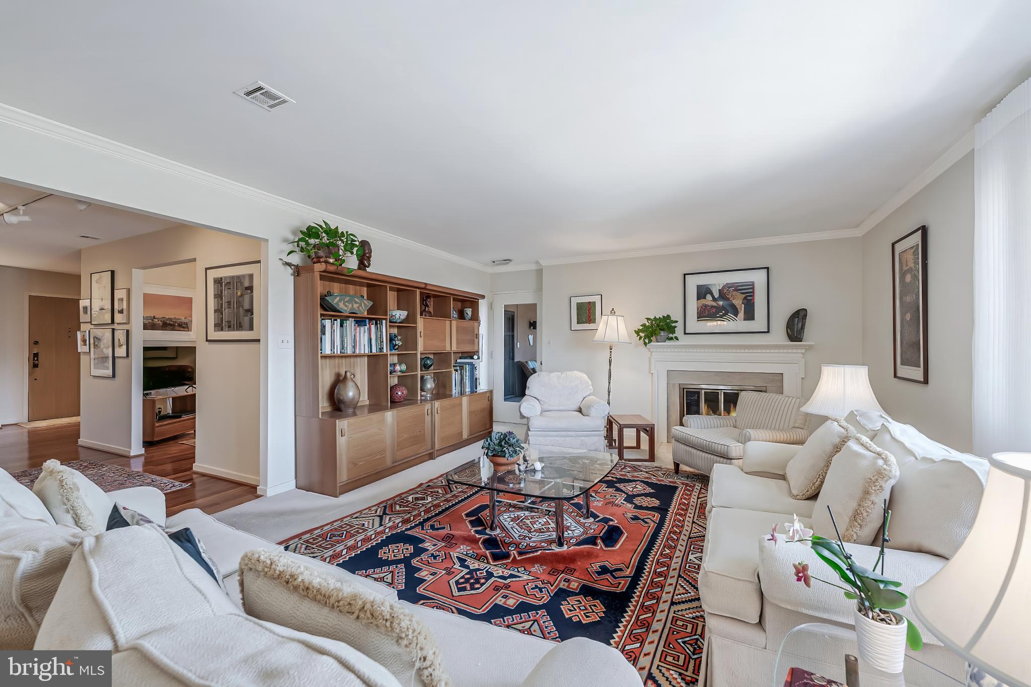 WATERFORD SQUARE - Residential