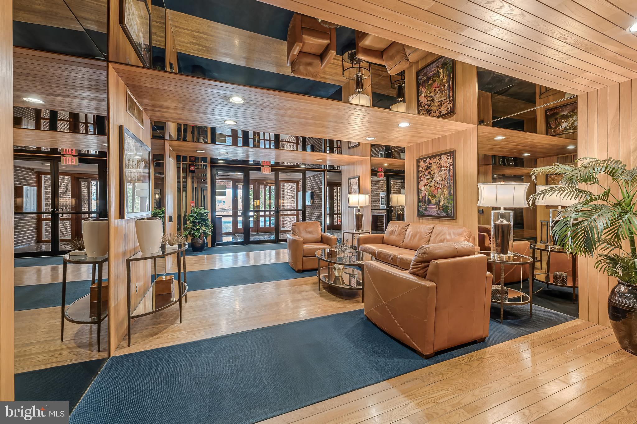 WATERFORD SQUARE - Residential