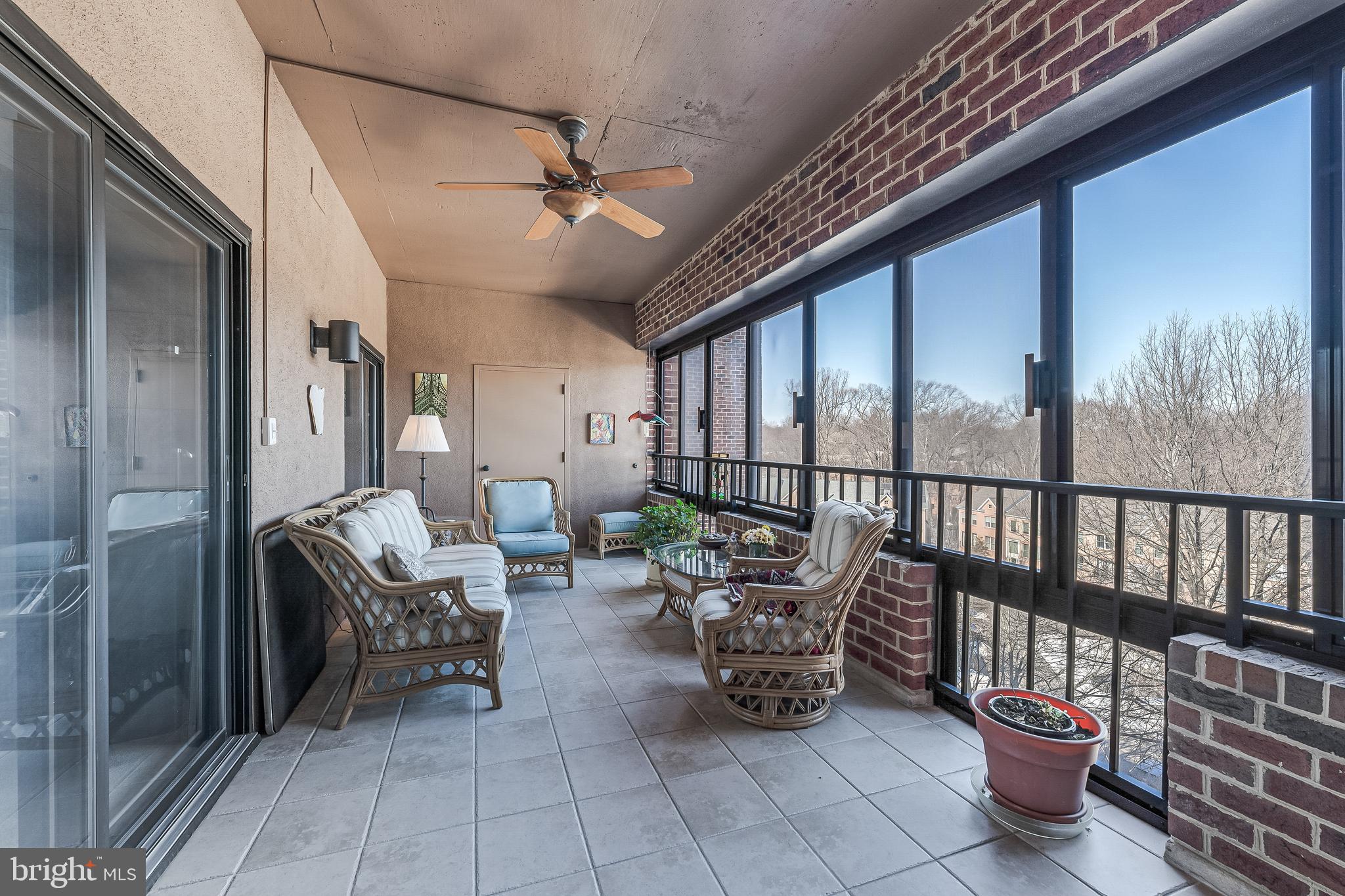 WATERFORD SQUARE - Residential