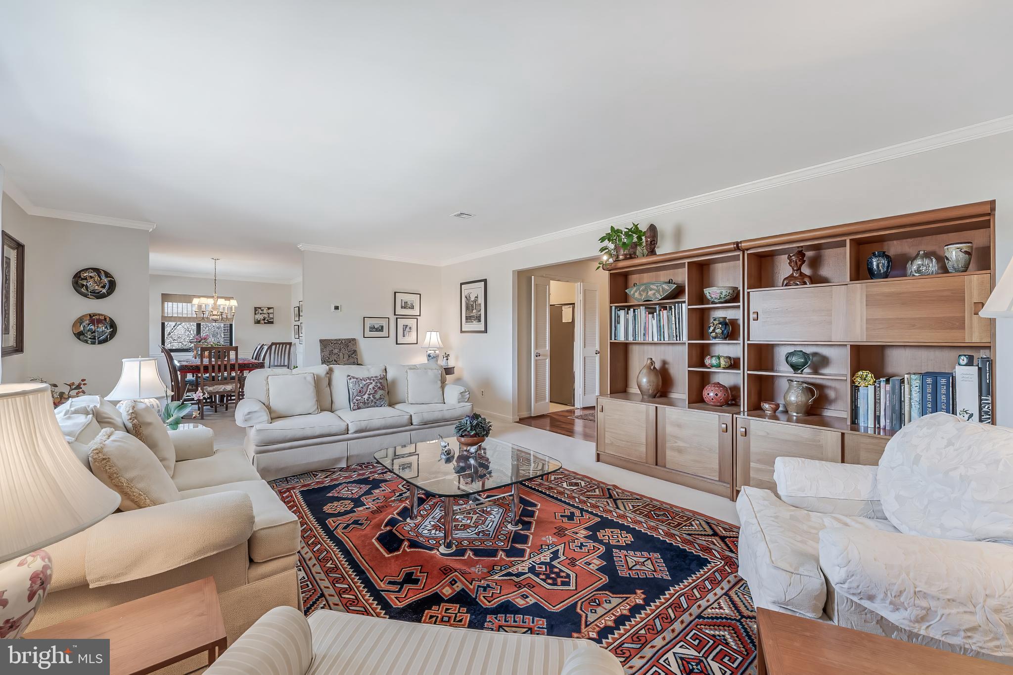 WATERFORD SQUARE - Residential