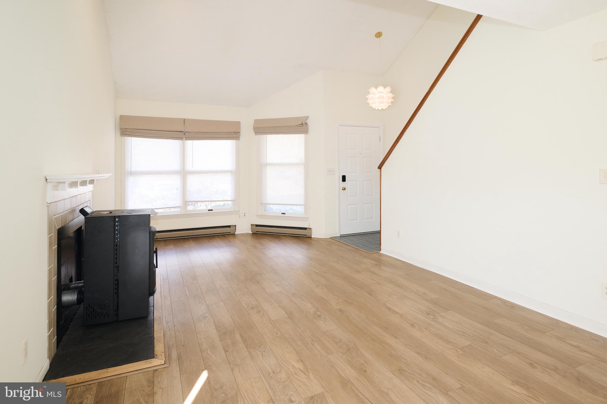 CEDAR KNOLL - Residential