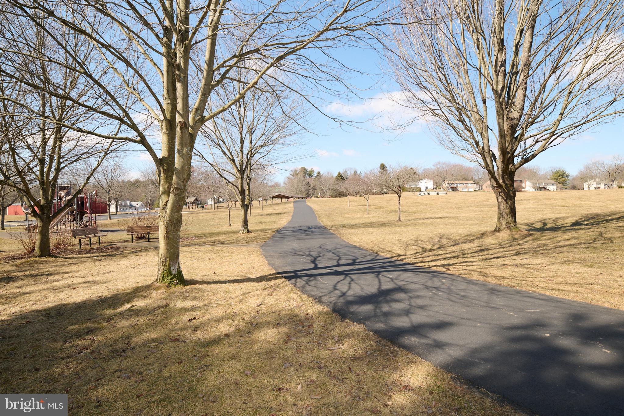 CEDAR KNOLL - Residential