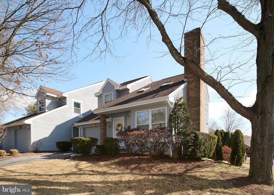 Carefree living in a convenient location with easy access to I-99 and the 322 by-pass.  A short walk to a neighborhood park and bike path that leads to the Penn State Campus.  Close to all the shopping, restaurants and all the amenities of the north end of town.  Light and bright, a versatile floor plan with many options.  A great home for the price! Radon mitigated with new fan and re-test.