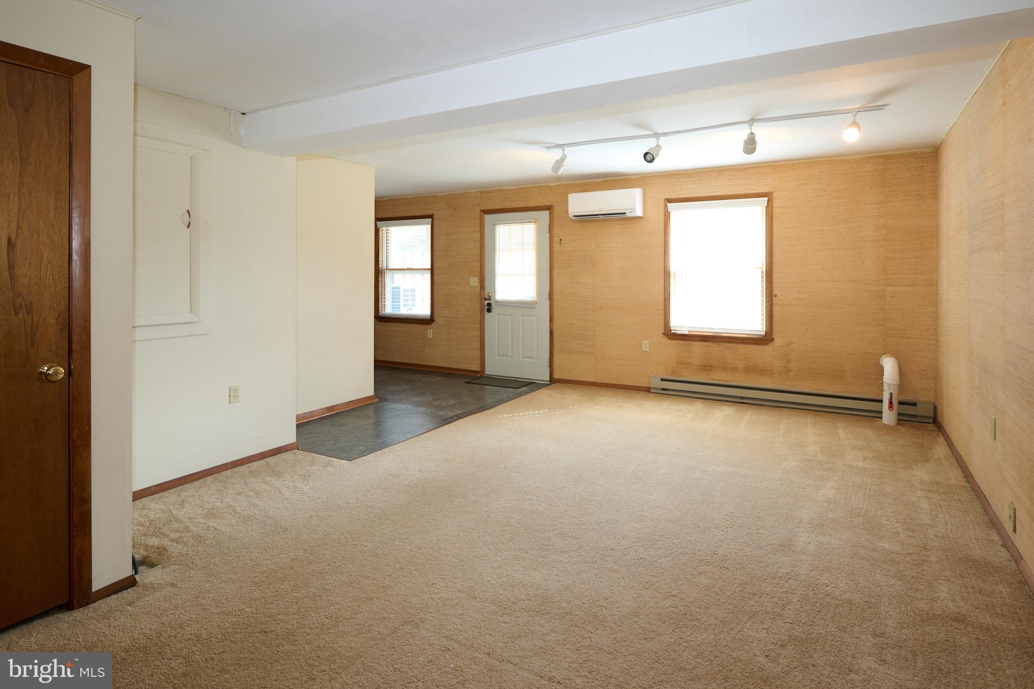 CEDAR KNOLL - Residential