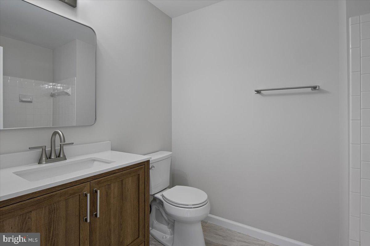 CENTREVILLE GREEN - Residential