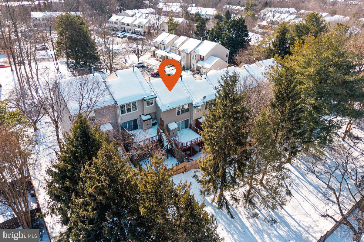 CENTREVILLE GREEN - Residential